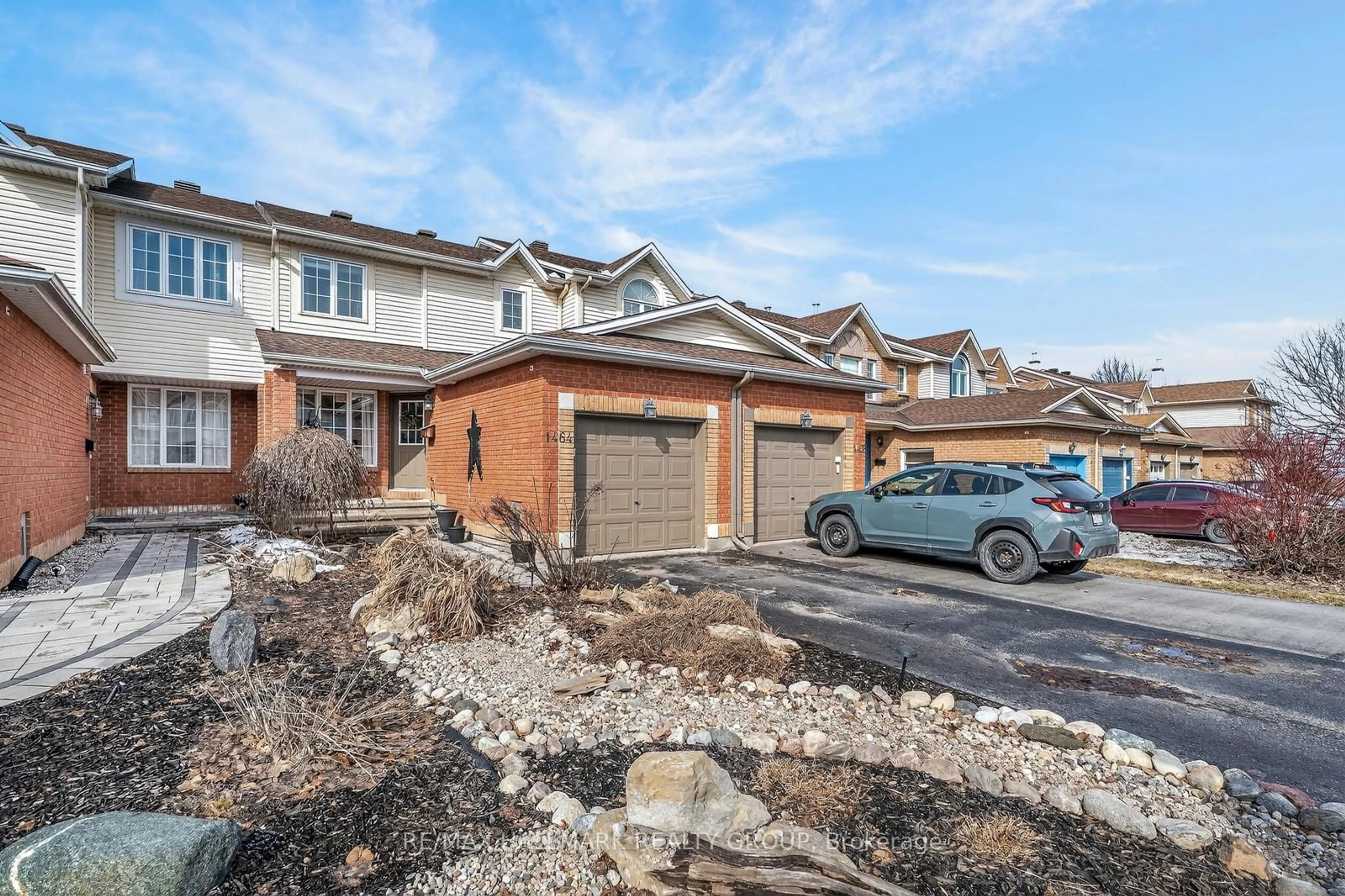 Home with brick exterior material, street for 1464 BONNEVILLE Cres, Ottawa Ontario K1C 7N2