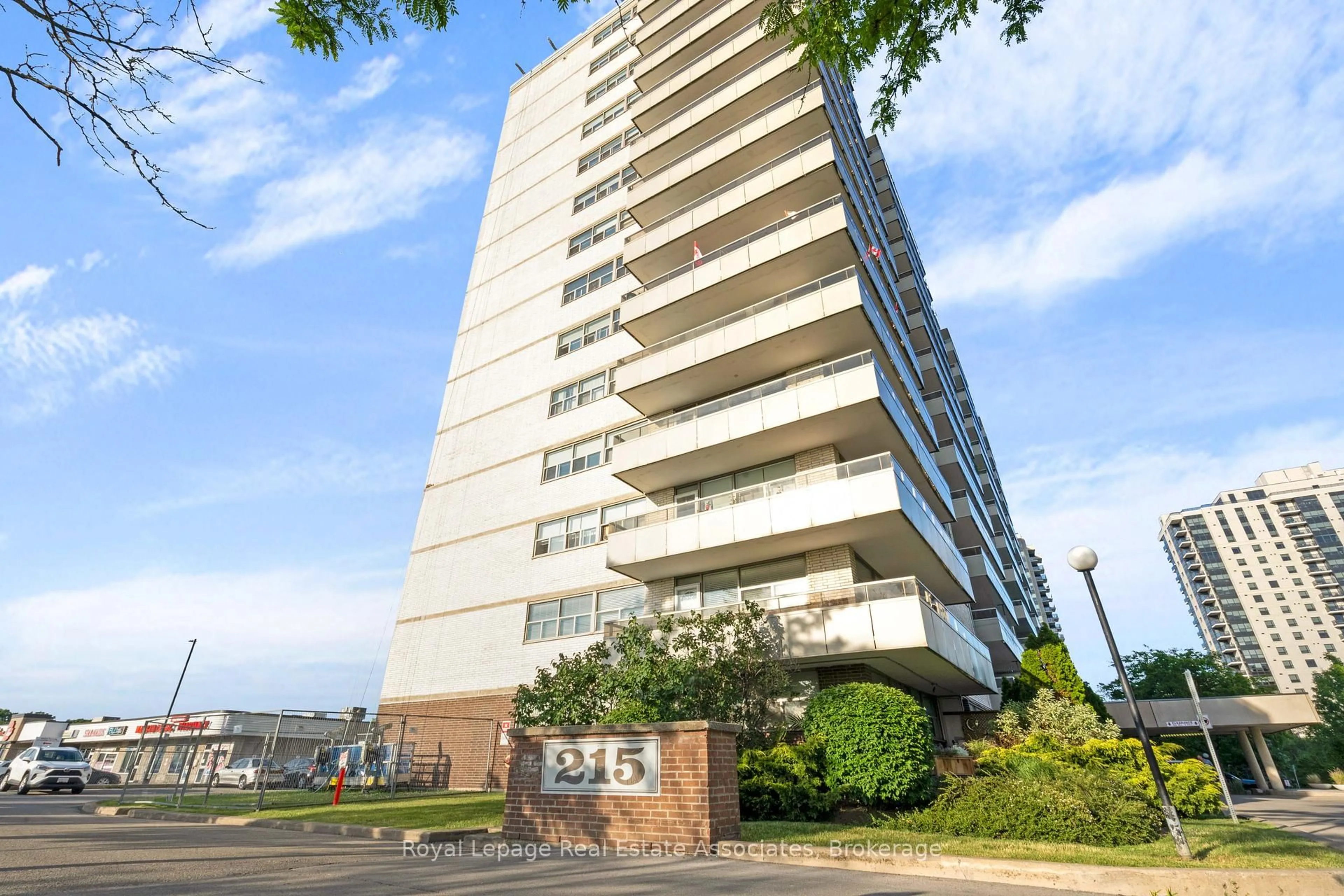 Unknown for 215 Glenridge Ave #1204, St. Catharines Ontario L2T 3J7