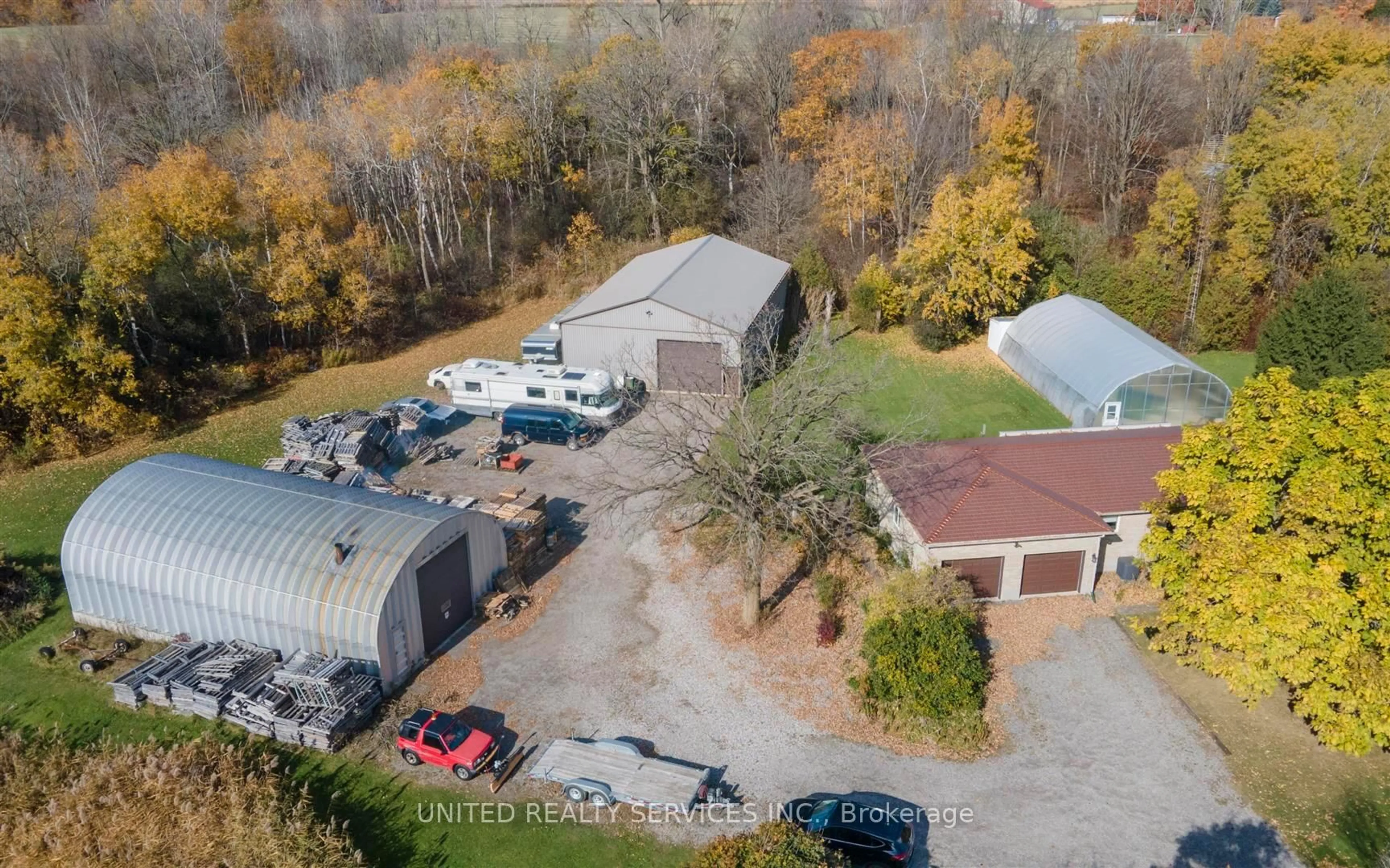 A pic from outside/outdoor area/front of a property/back of a property/a pic from drone, building for 22181 Cherry Hill Rd, Thames Centre Ontario N0M 2P0