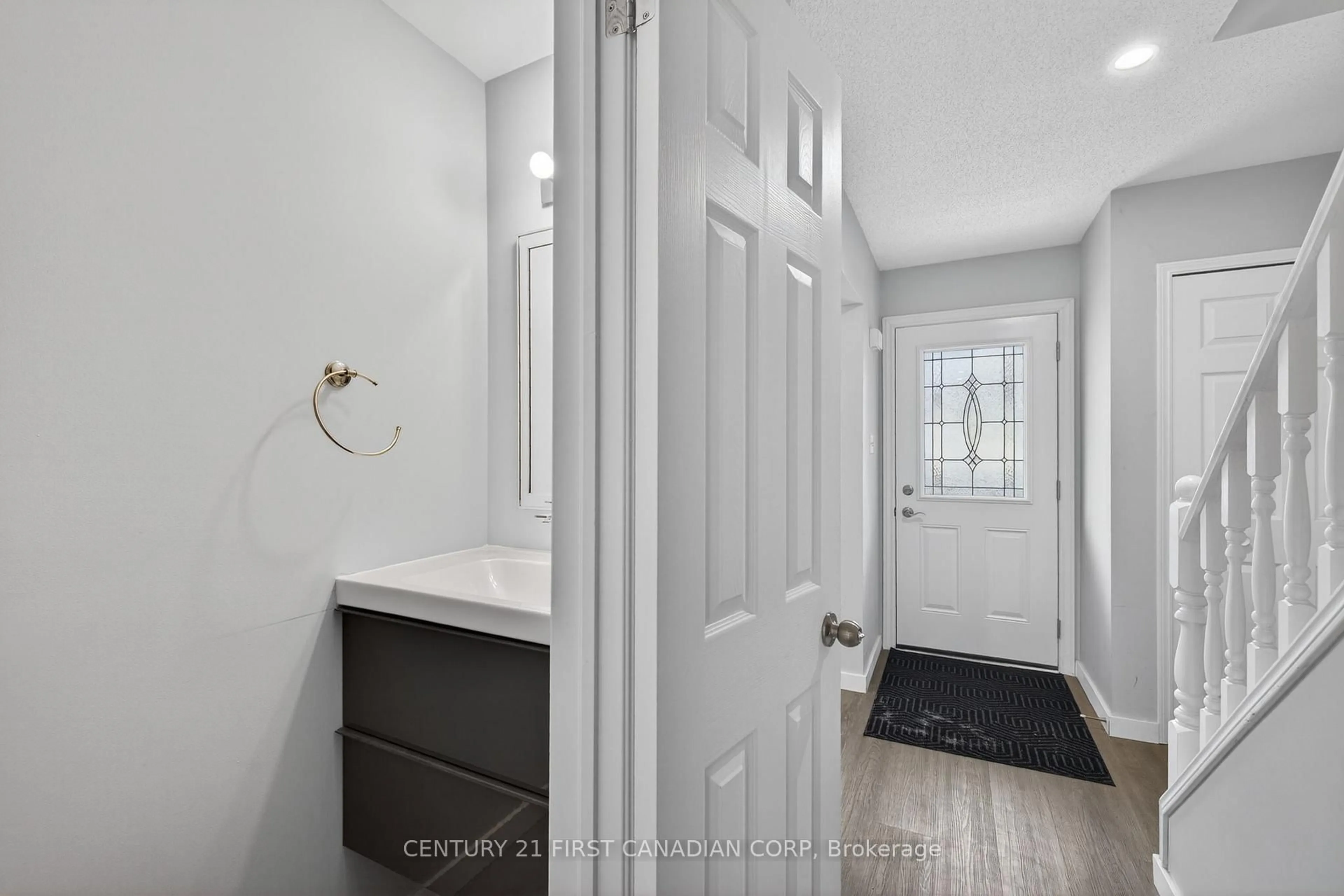 Indoor entryway for 70 Chapman Crt #55, London North Ontario N6G 4Z4
