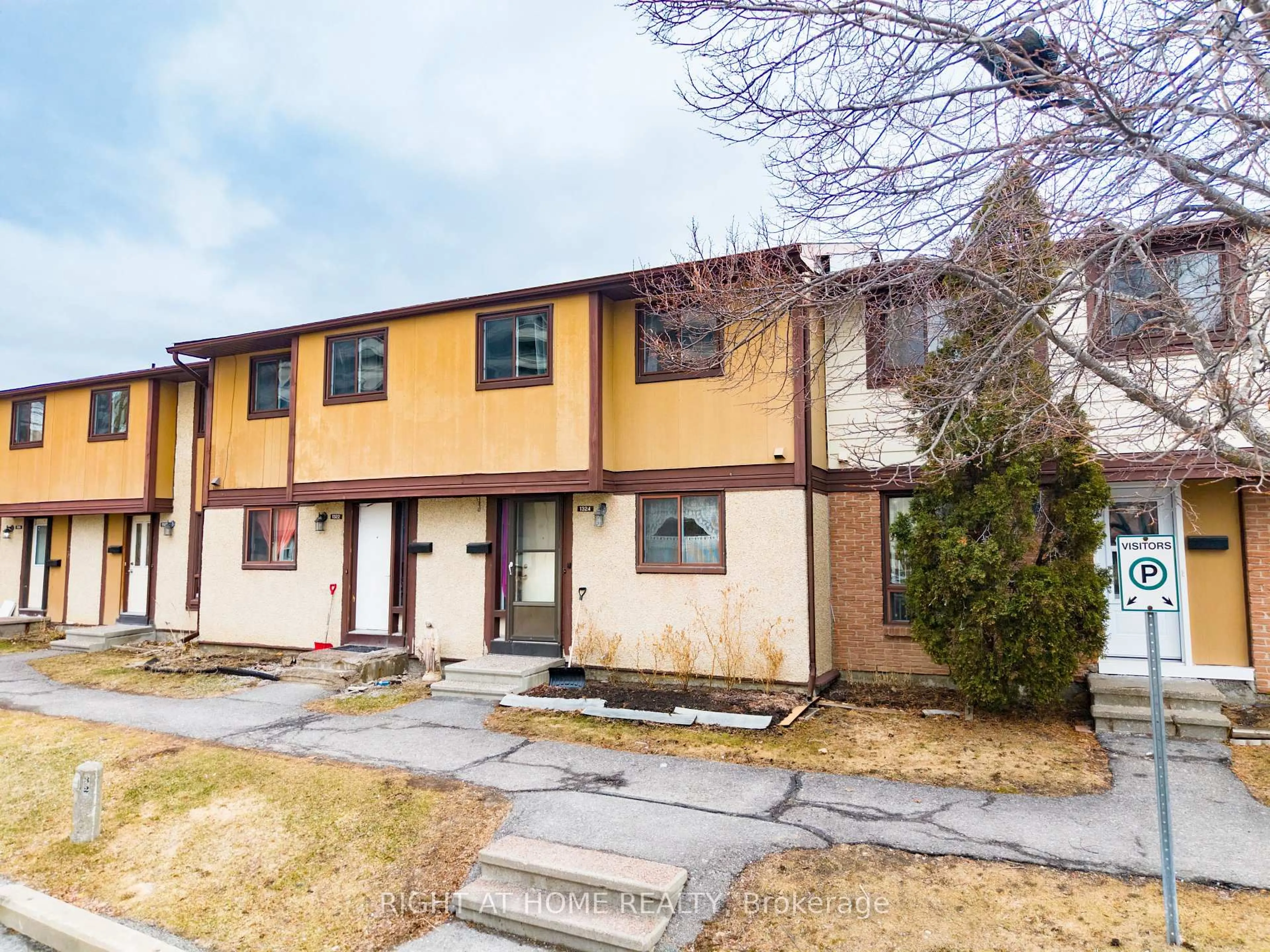 Unknown for 1324 Belgate Way, Ottawa Ontario K1J 8P9