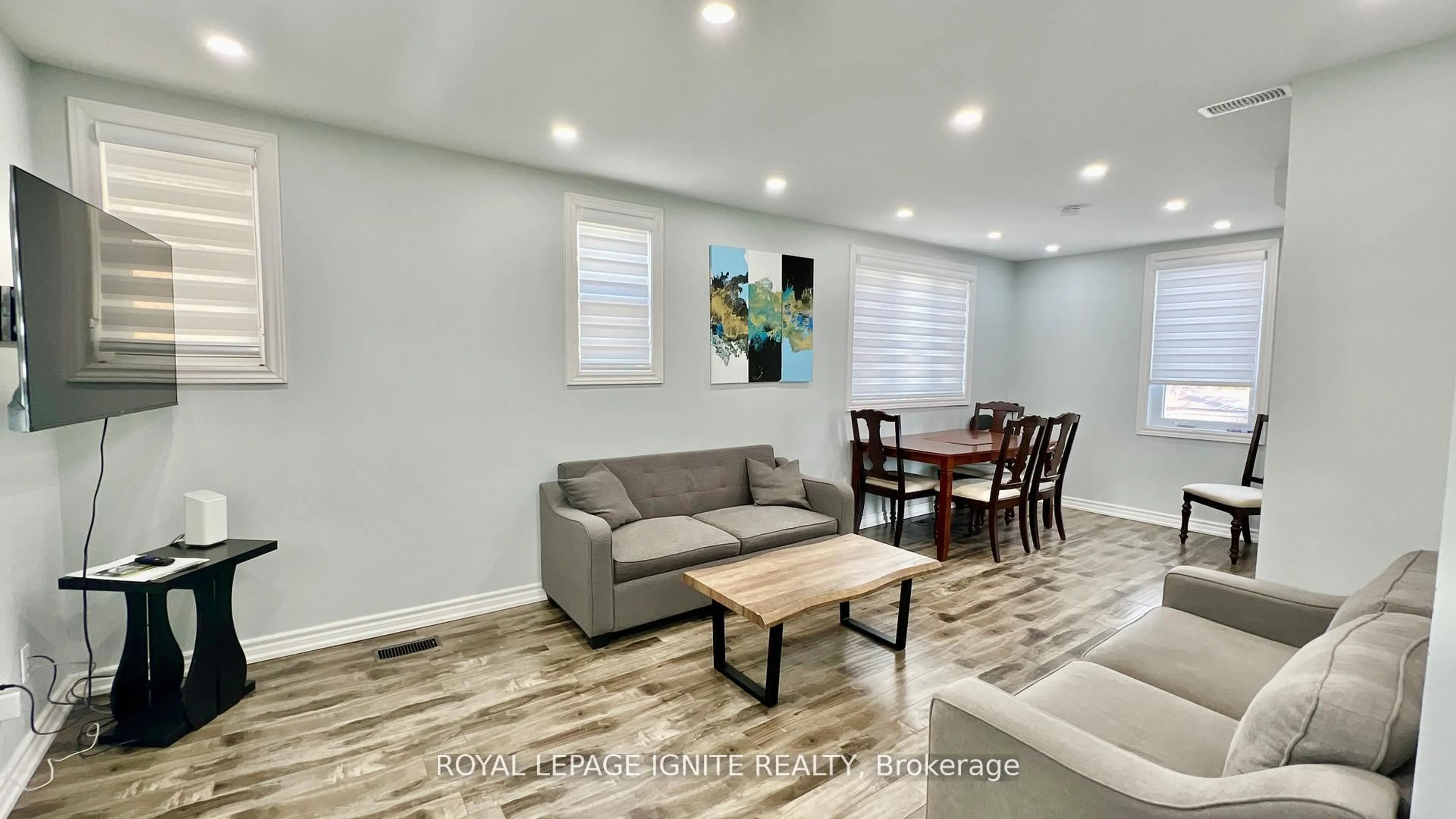 Living room with furniture, wood/laminate floor for 514 Frank St, South Bruce Peninsula Ontario N0H 2T0
