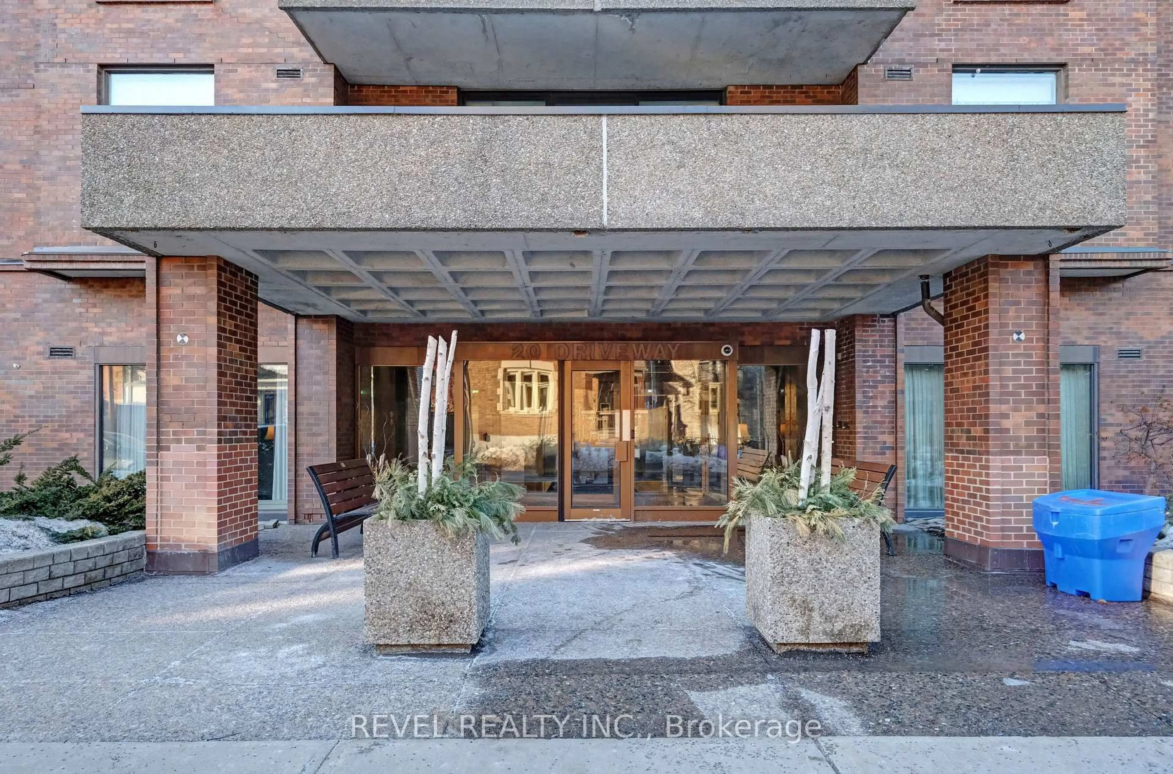 Unknown for 20 THE DRIVEWAY Dr #1403, Ottawa Ontario K2P 1C8