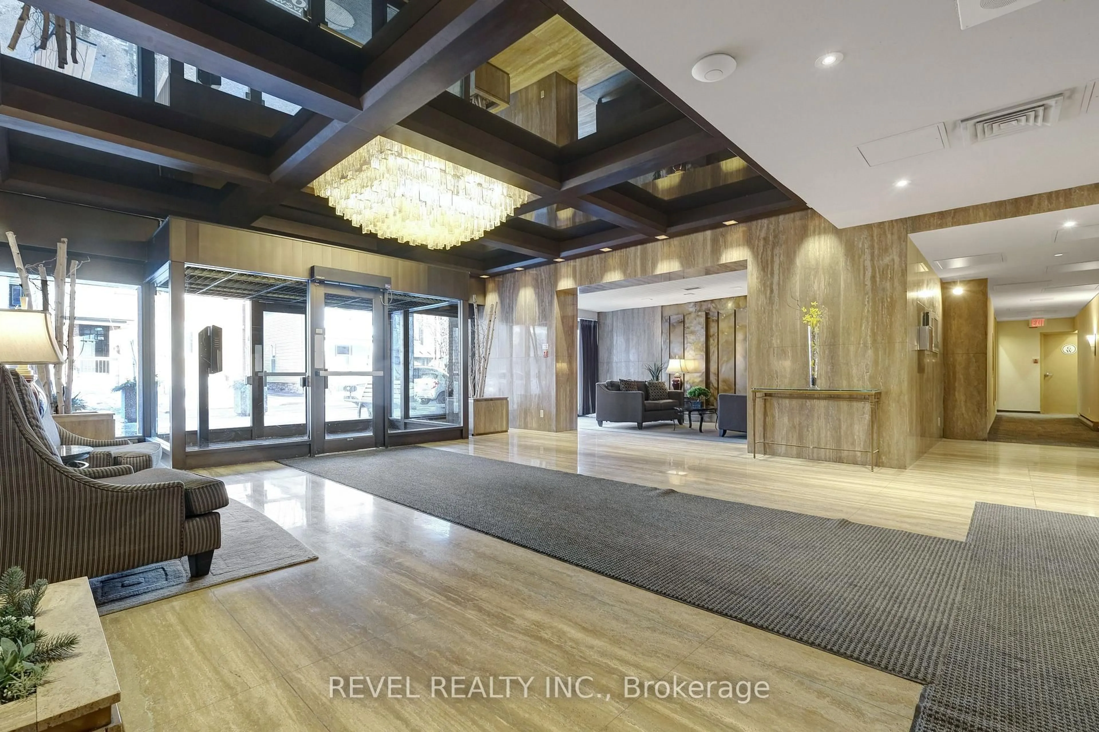 Lobby for 20 THE DRIVEWAY Dr #1403, Ottawa Ontario K2P 1C8