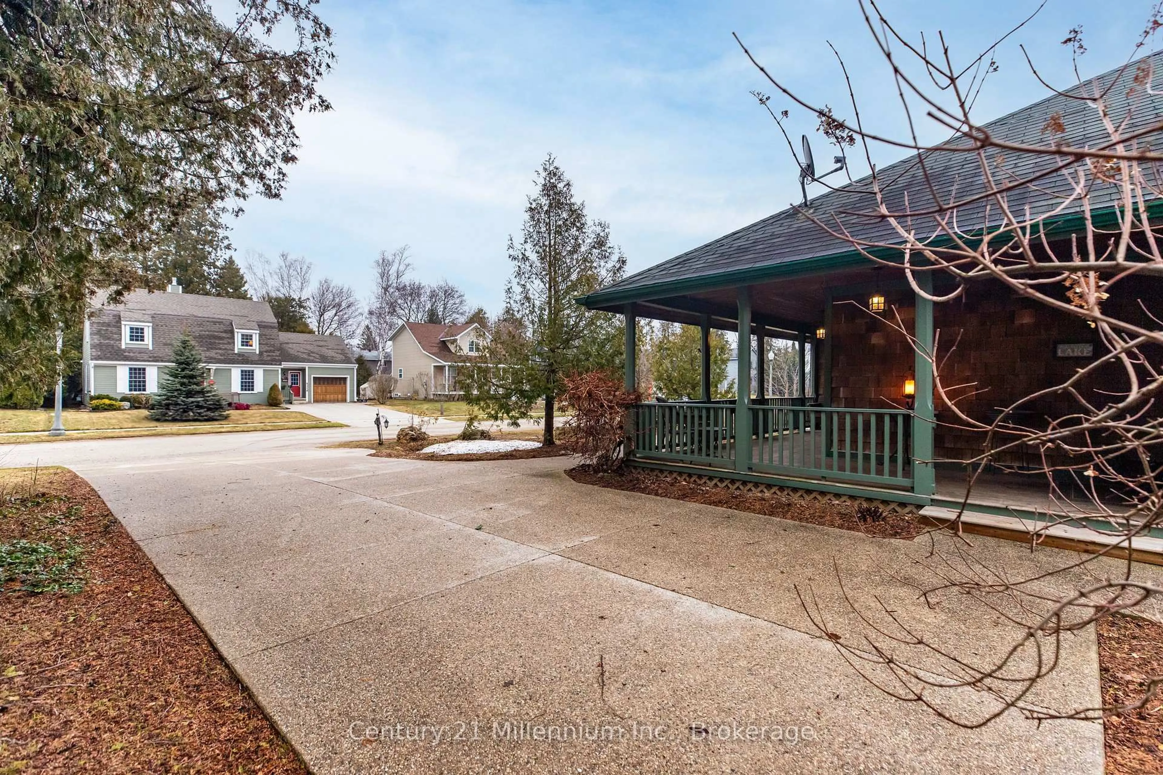 A pic from outside/outdoor area/front of a property/back of a property/a pic from drone, street for 203 Summerhill Rd, Saugeen Shores Ontario N0H 2L0