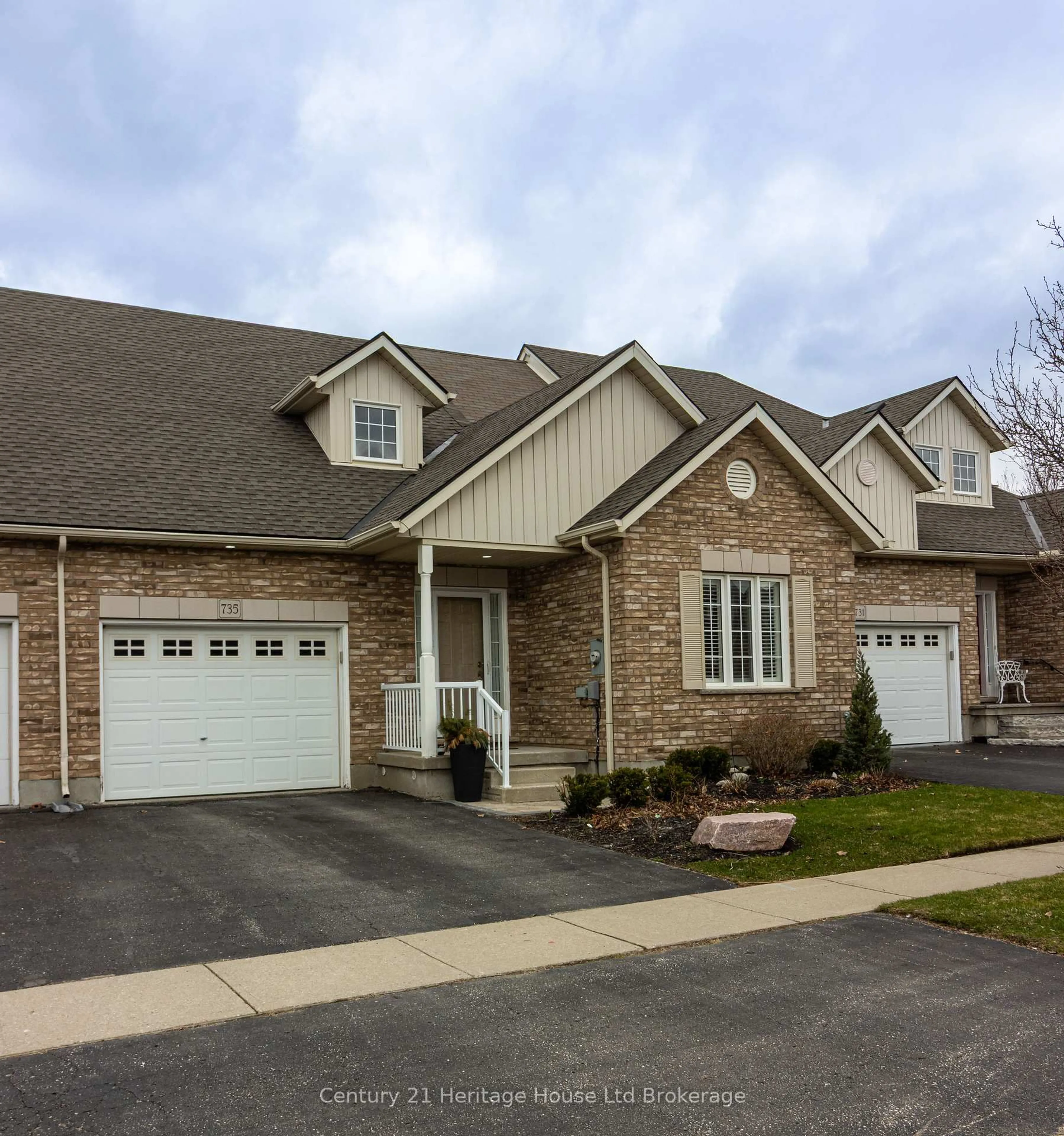 Home with brick exterior material, street for 735 Garden Court Cres, Woodstock Ontario N4T 0A2