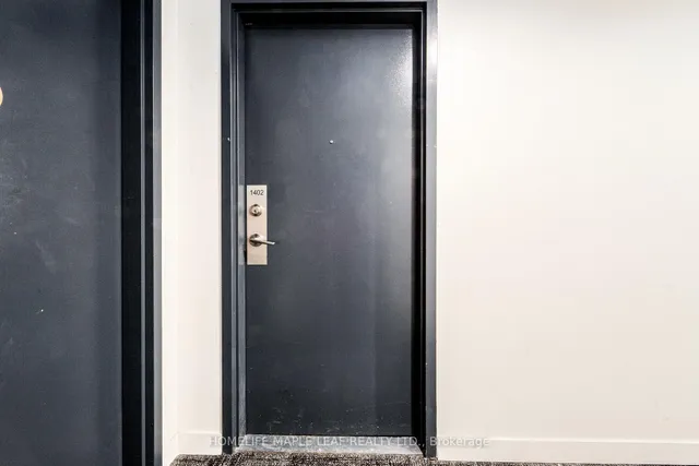 128 King St #1402, Waterloo 5