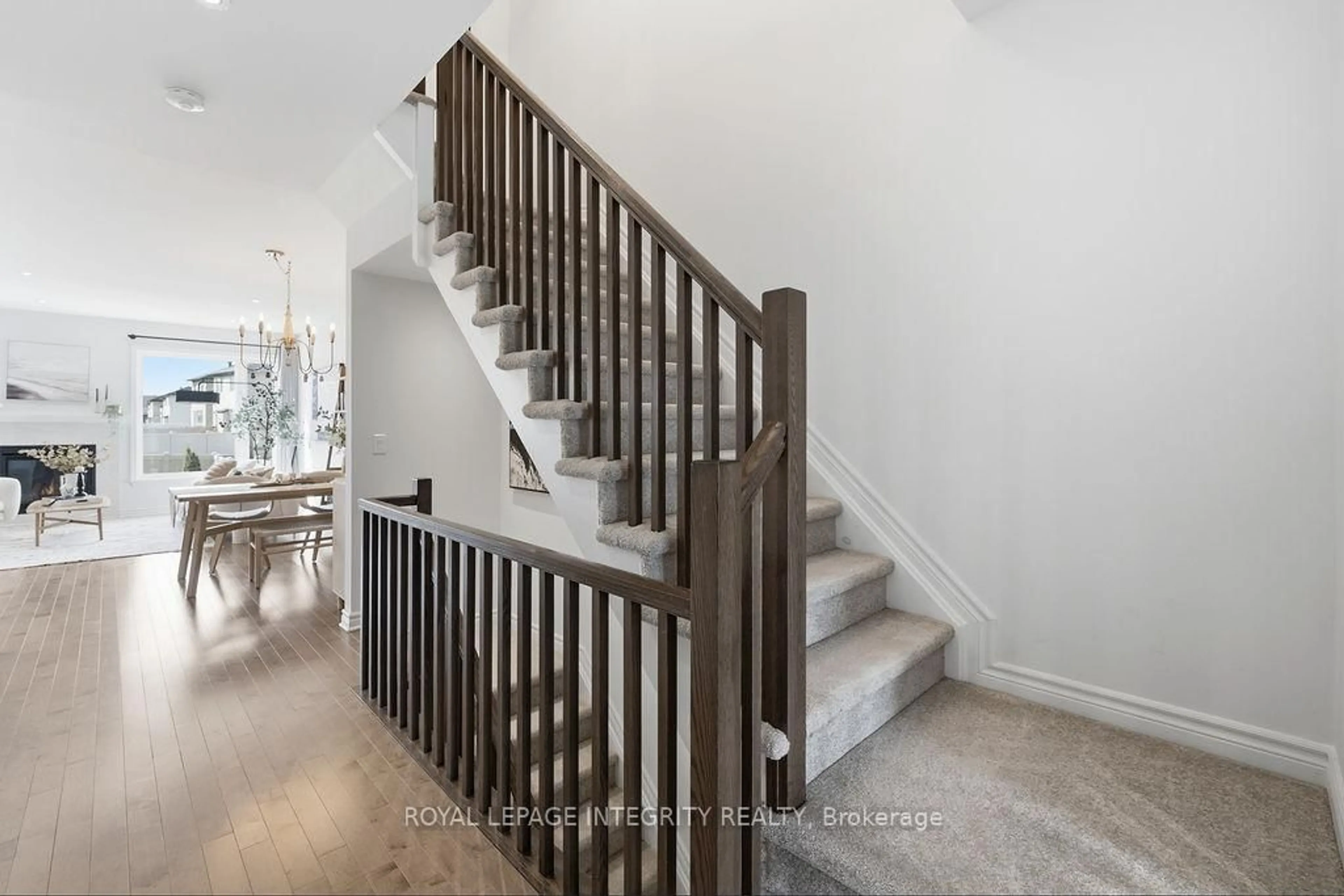 Stairs for 535 BORBRIDGE Ave, Ottawa Ontario K4M 0J1