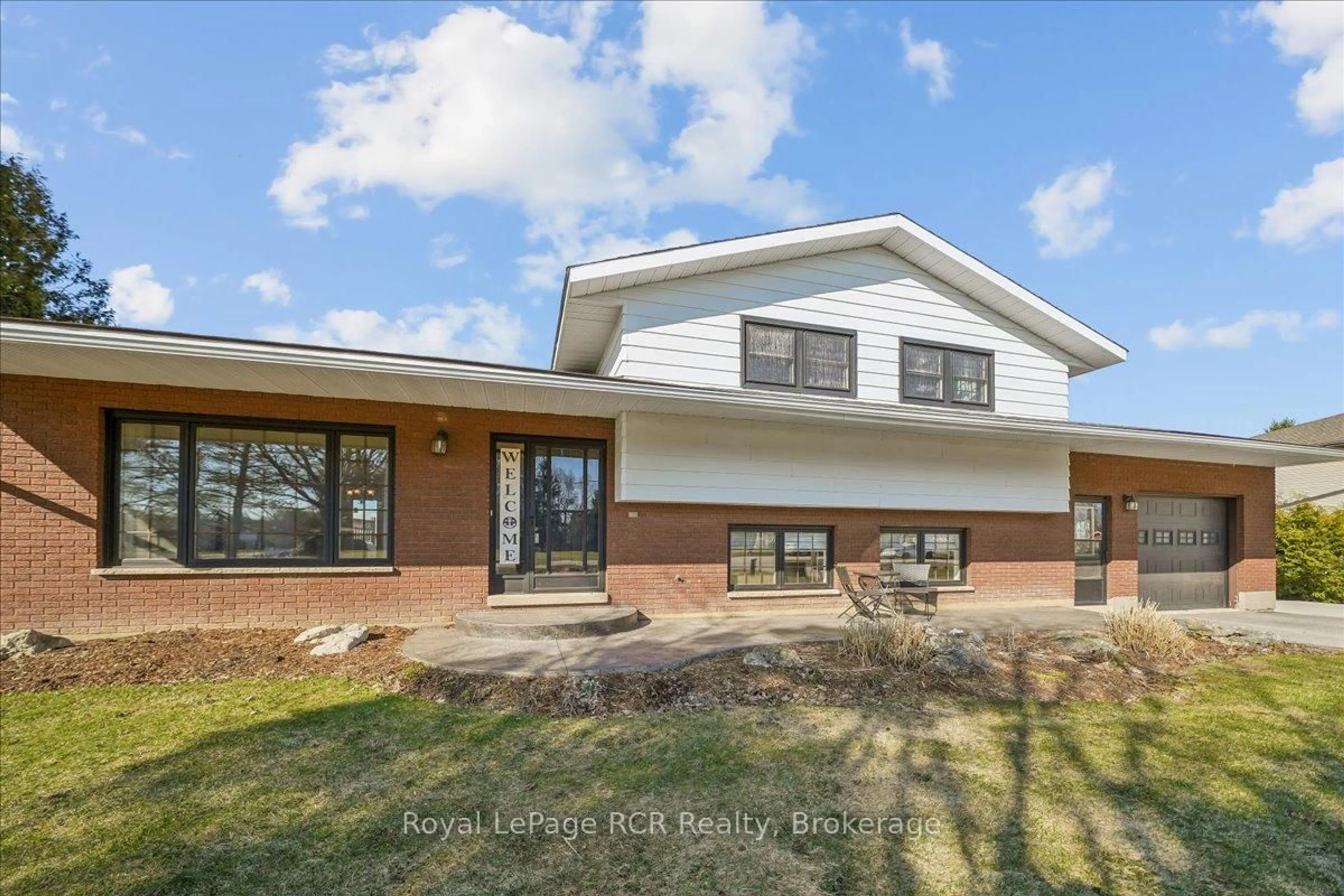 Home with brick exterior material, building for 883 30th St, Georgian Bluffs Ontario N4K 6V5