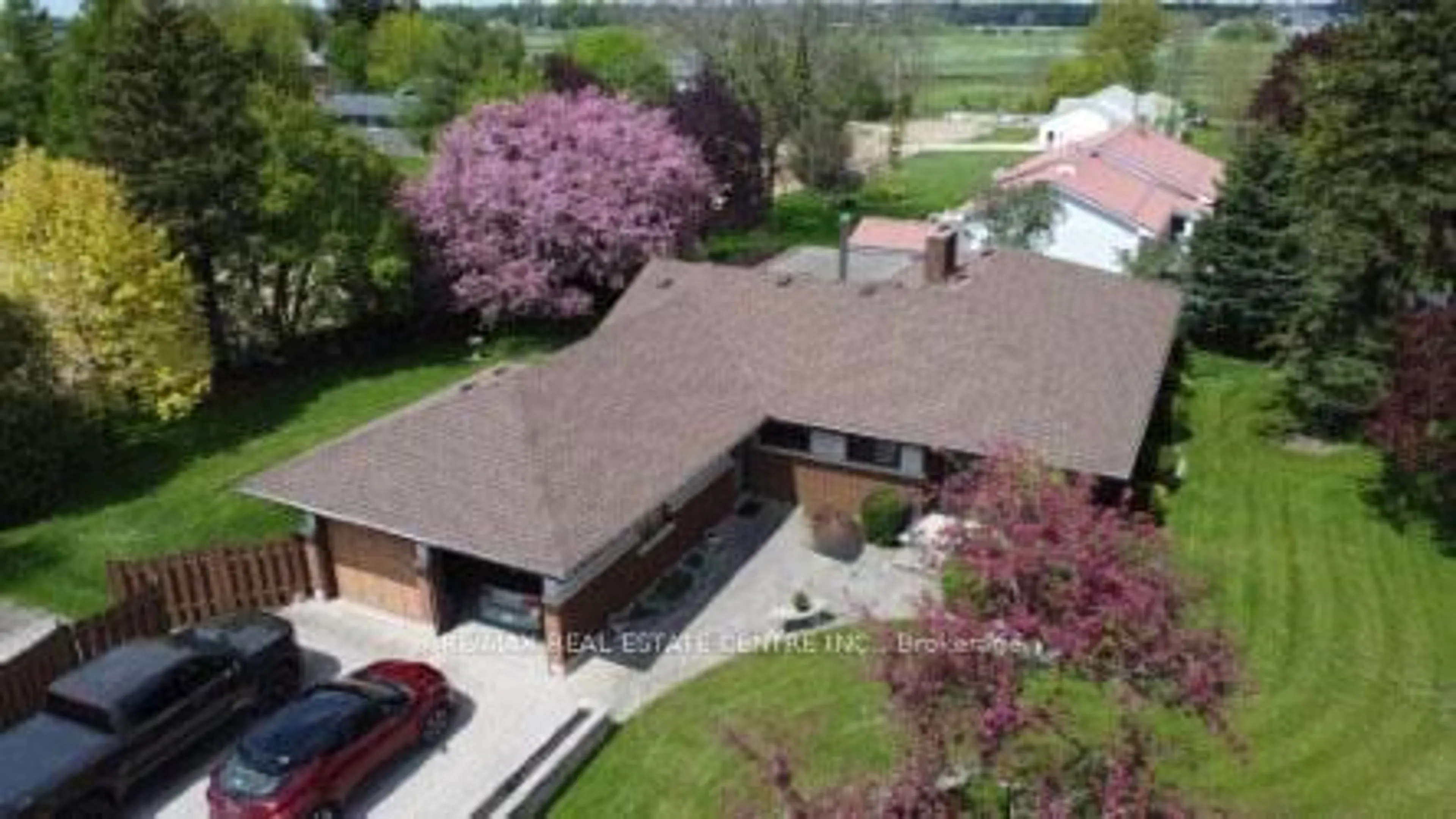 A pic from outside/outdoor area/front of a property/back of a property/a pic from drone, street for 11 Lloyd St, North Huron Ontario N0G 2W0