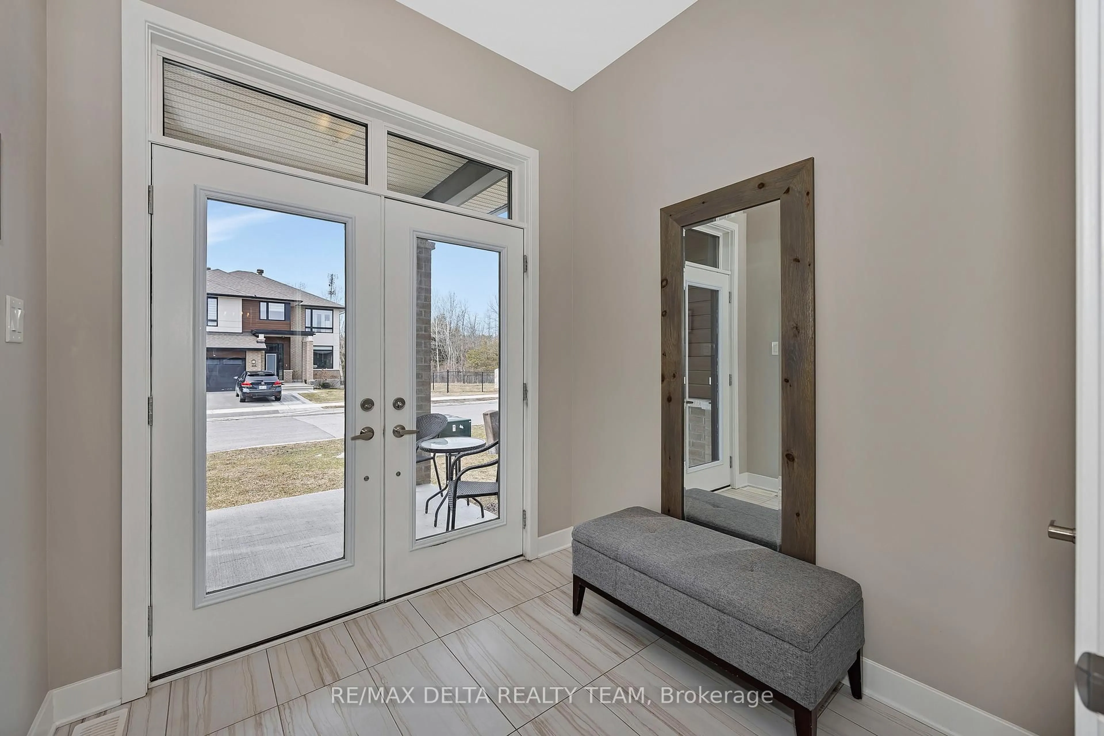 Indoor entryway for 161 Bristol Cres, North Grenville Ontario K0G 1J0