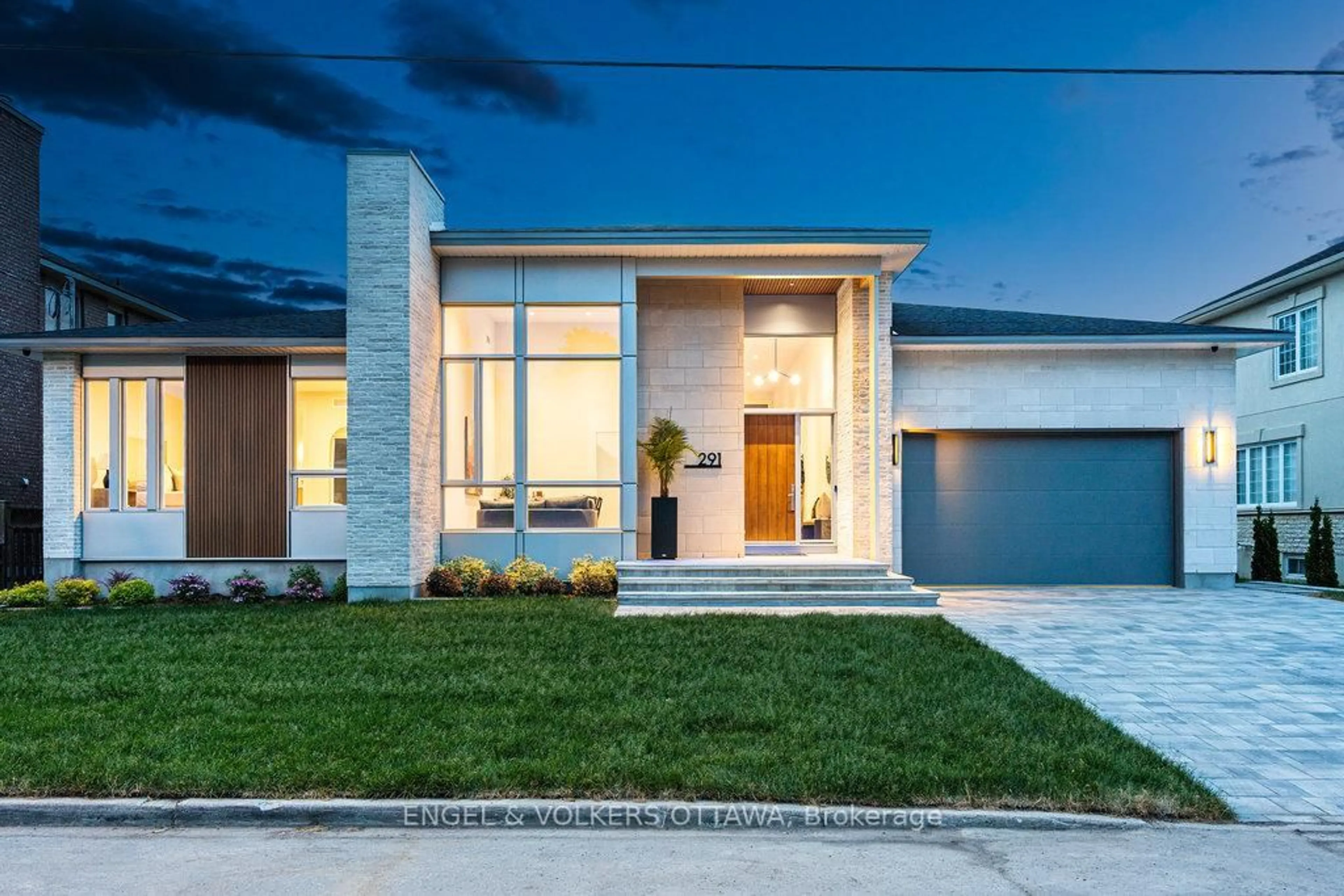 Home with brick exterior material, street for 291 Billings Ave, Ottawa Ontario K1H 5L2