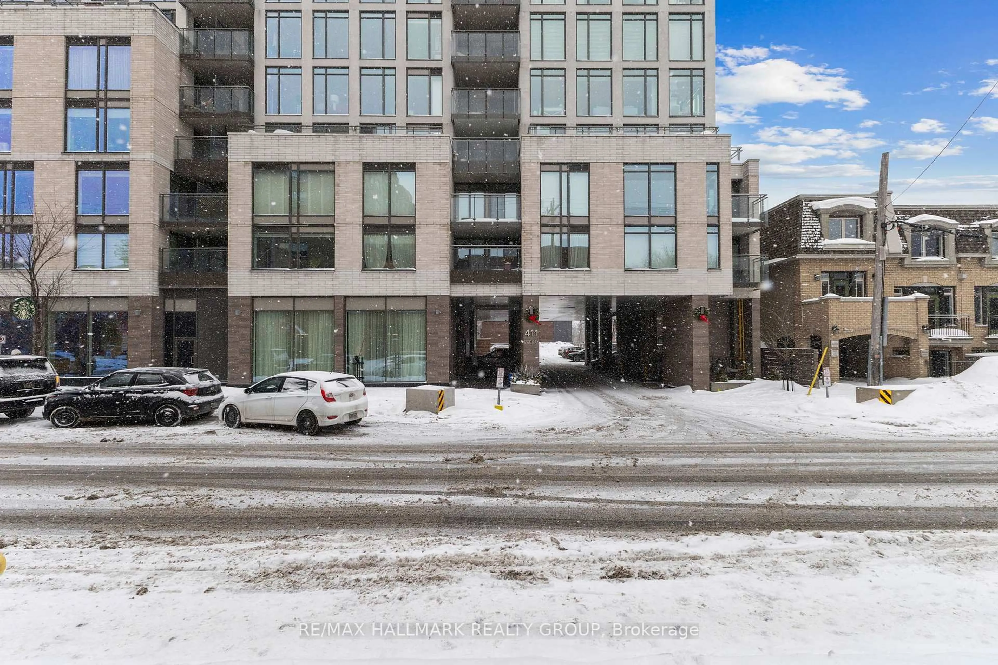 Unknown for 411 Mackay St #418, Ottawa Ontario K1M 2C5