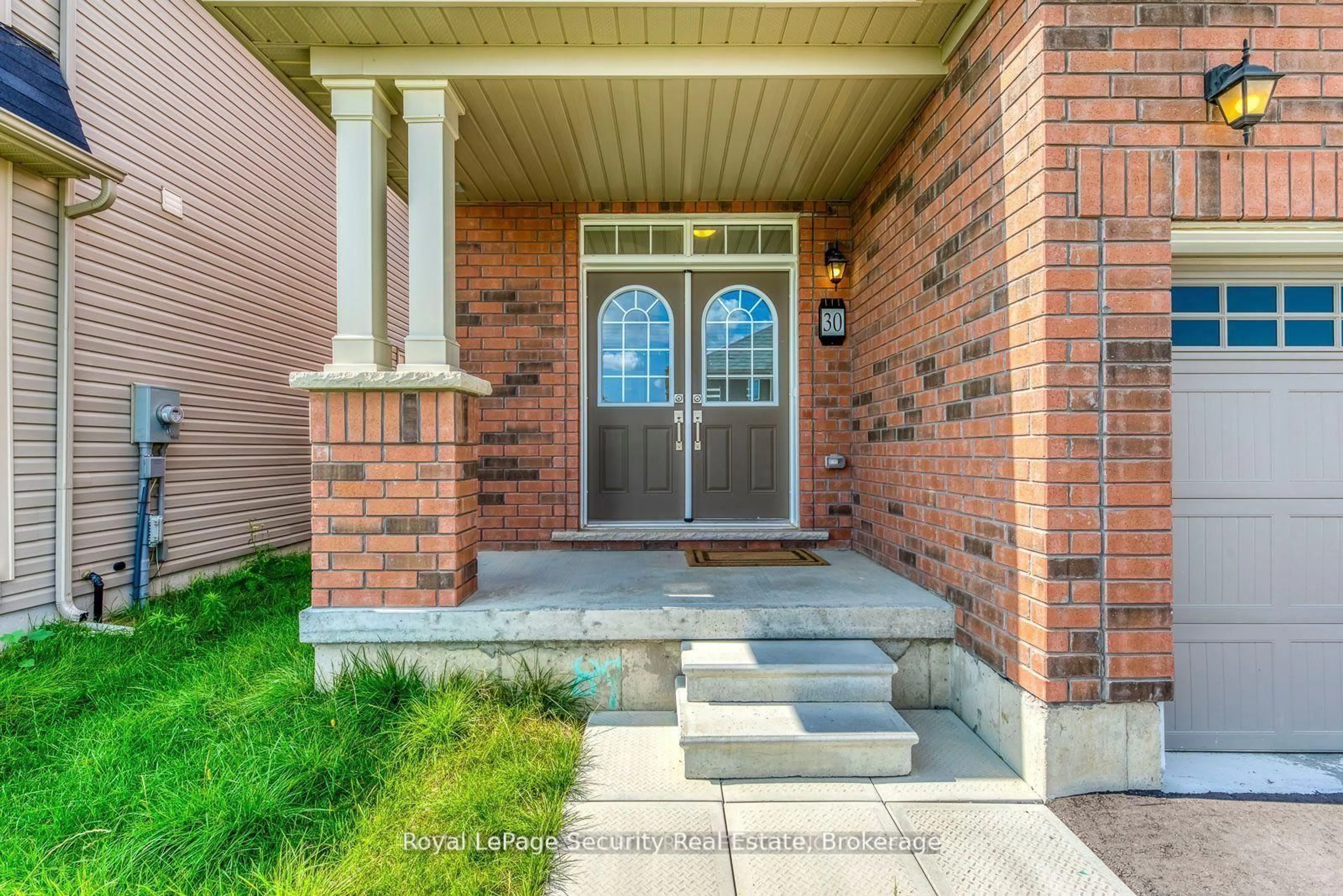 Home with brick exterior material, street for 30 Witteveen Dr, Brantford Ontario N3T 0S3