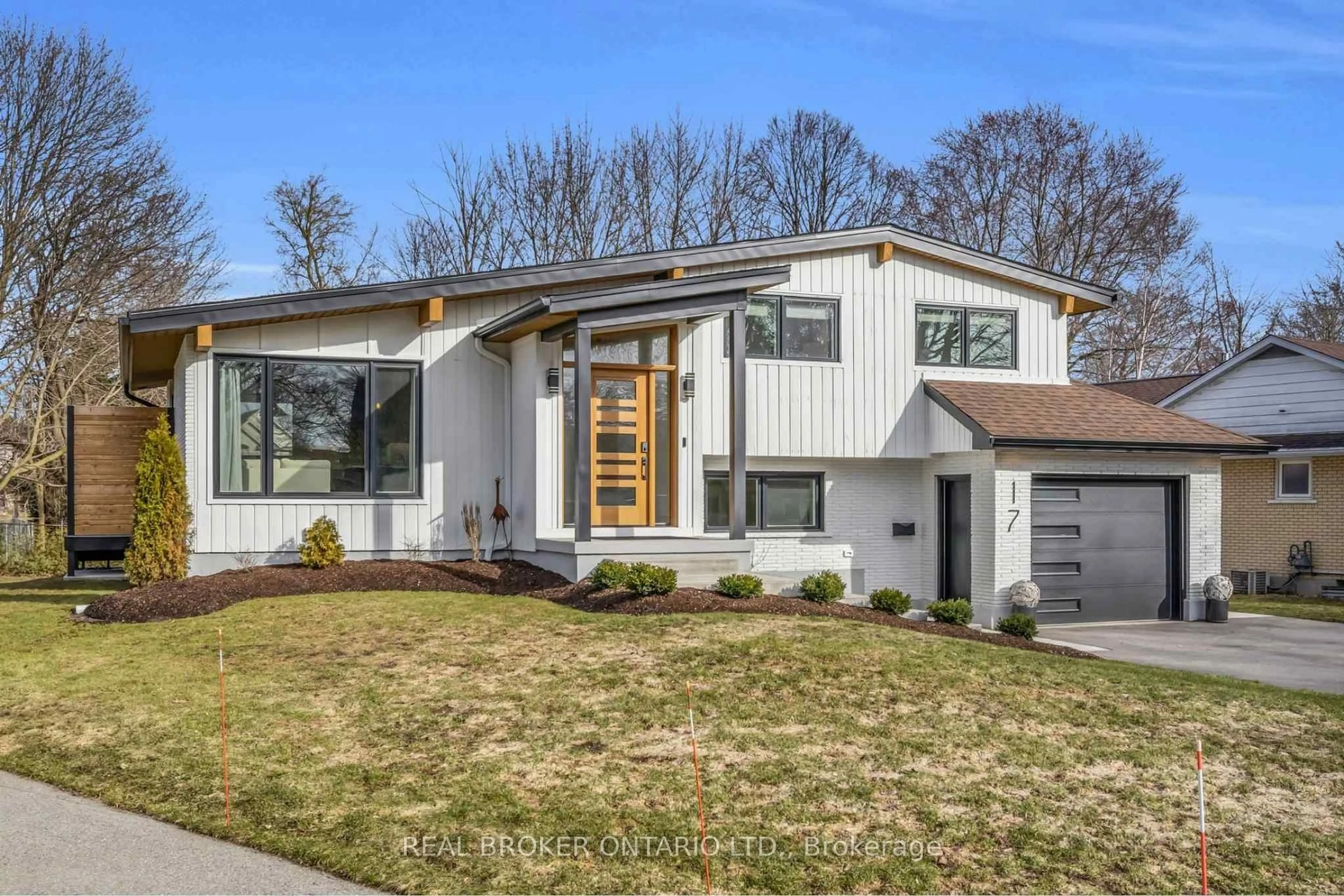 Home with brick exterior material, street for 17 Bluebird Pl, Woolwich Ontario N3B 1W7