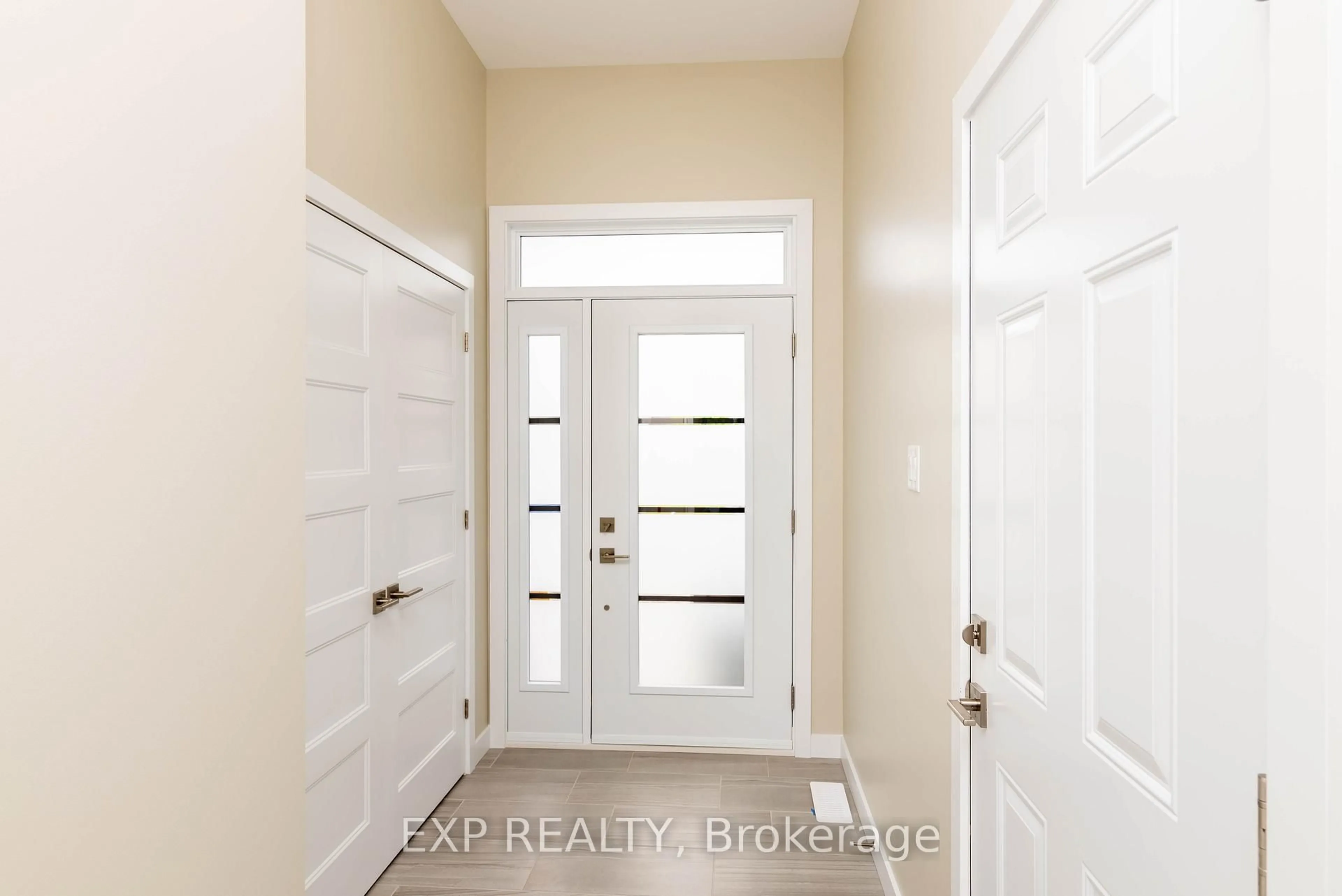 Indoor entryway for 248 Cypress St, The Nation Ontario K0A 2M0