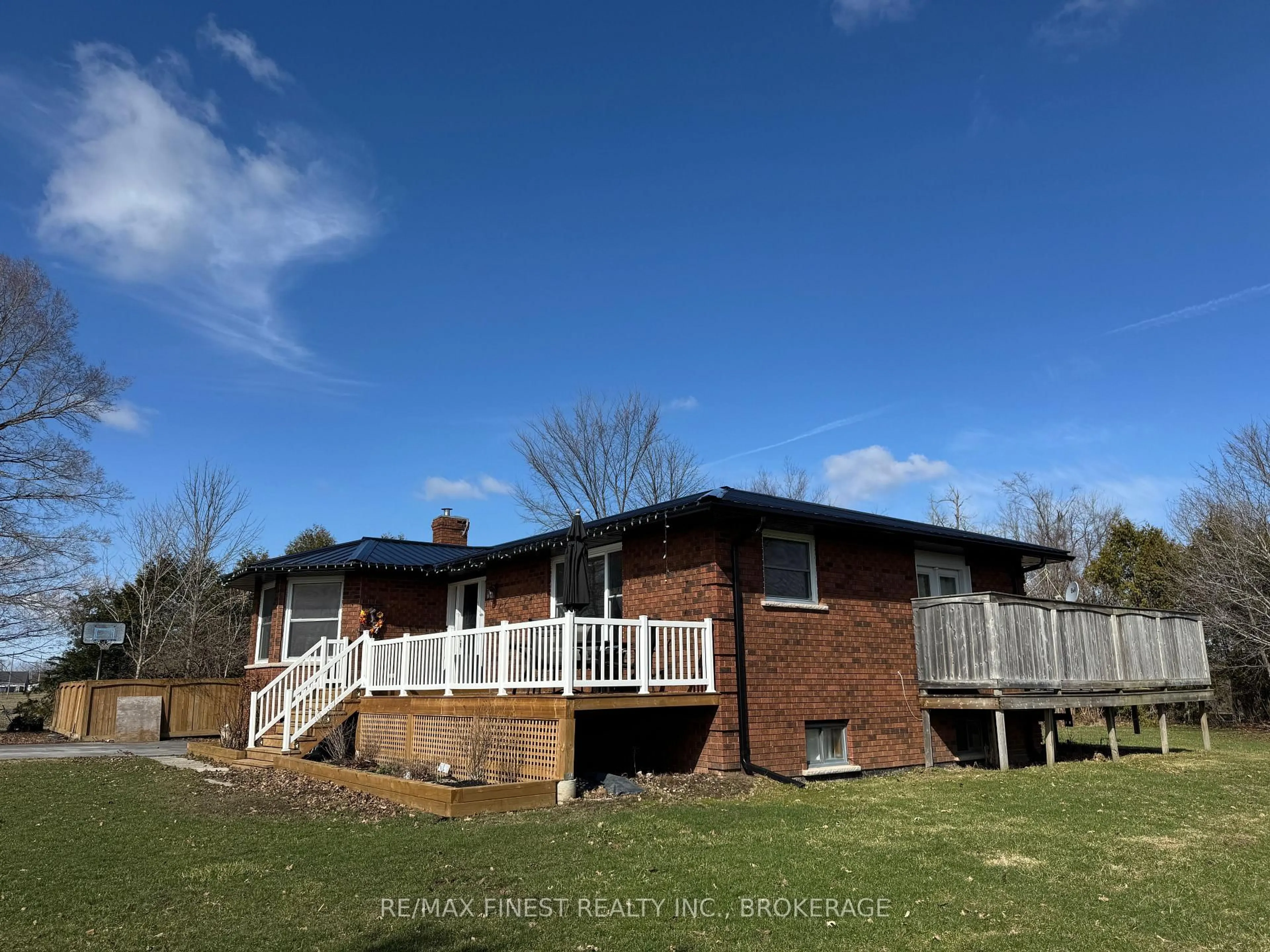 A pic from outside/outdoor area/front of a property/back of a property/a pic from drone, unknown for 2055 Switzerville Rd, Loyalist Ontario K7R 3K9