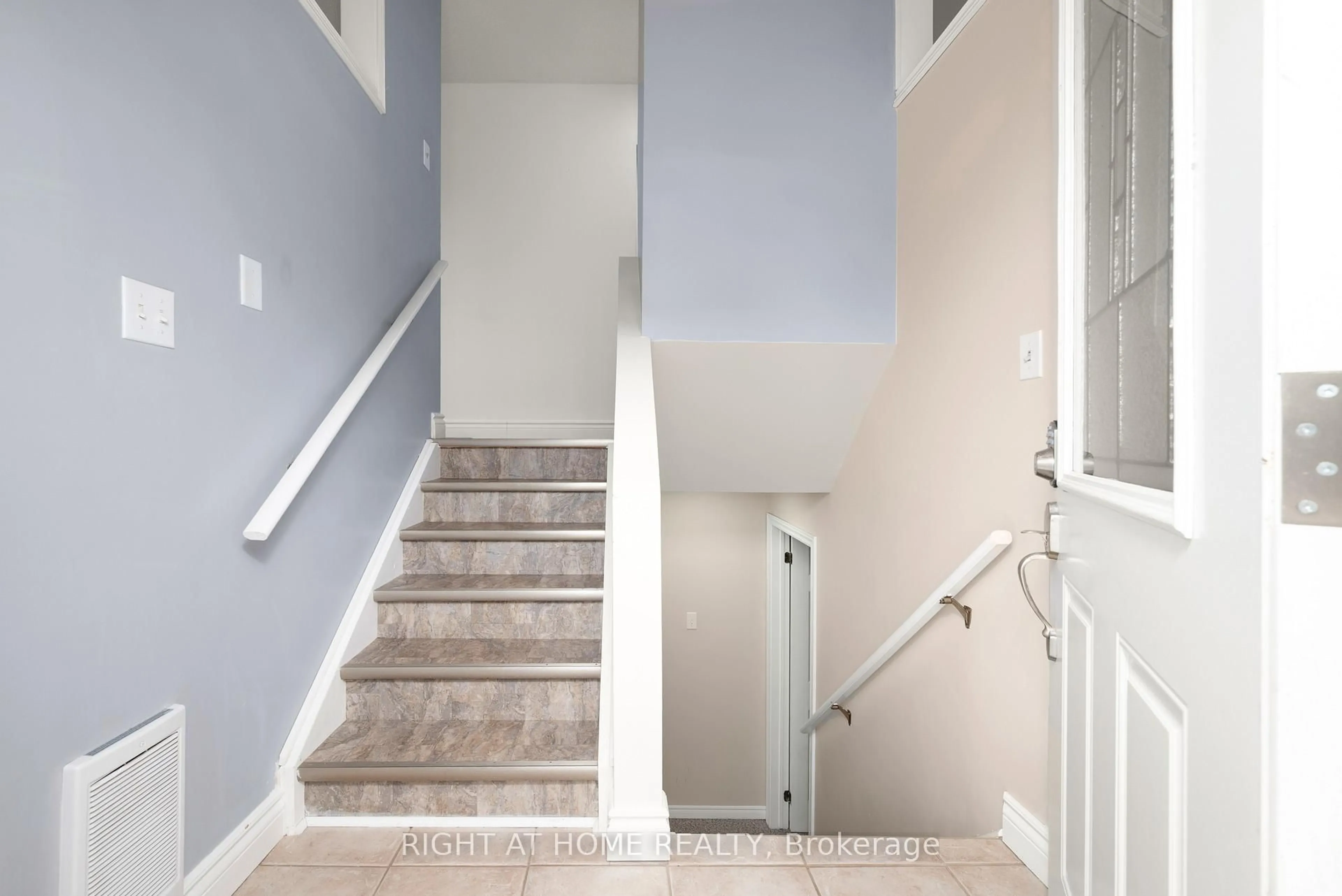 Stairs for 12 Maple Grove Rd, Kawartha Lakes Ontario K9V 4R6