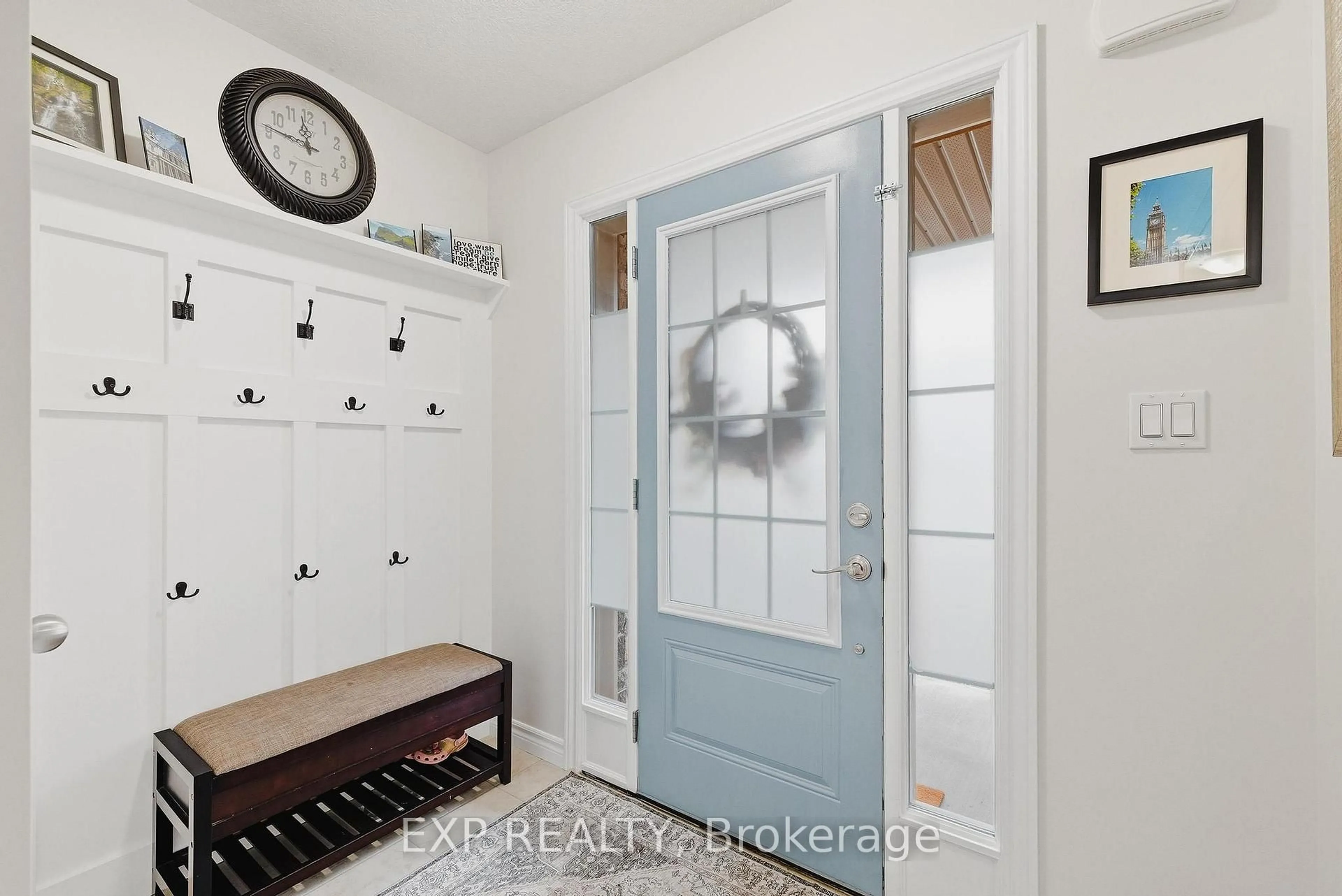 Indoor entryway for 159 William St, Woolwich Ontario N3B 0C2