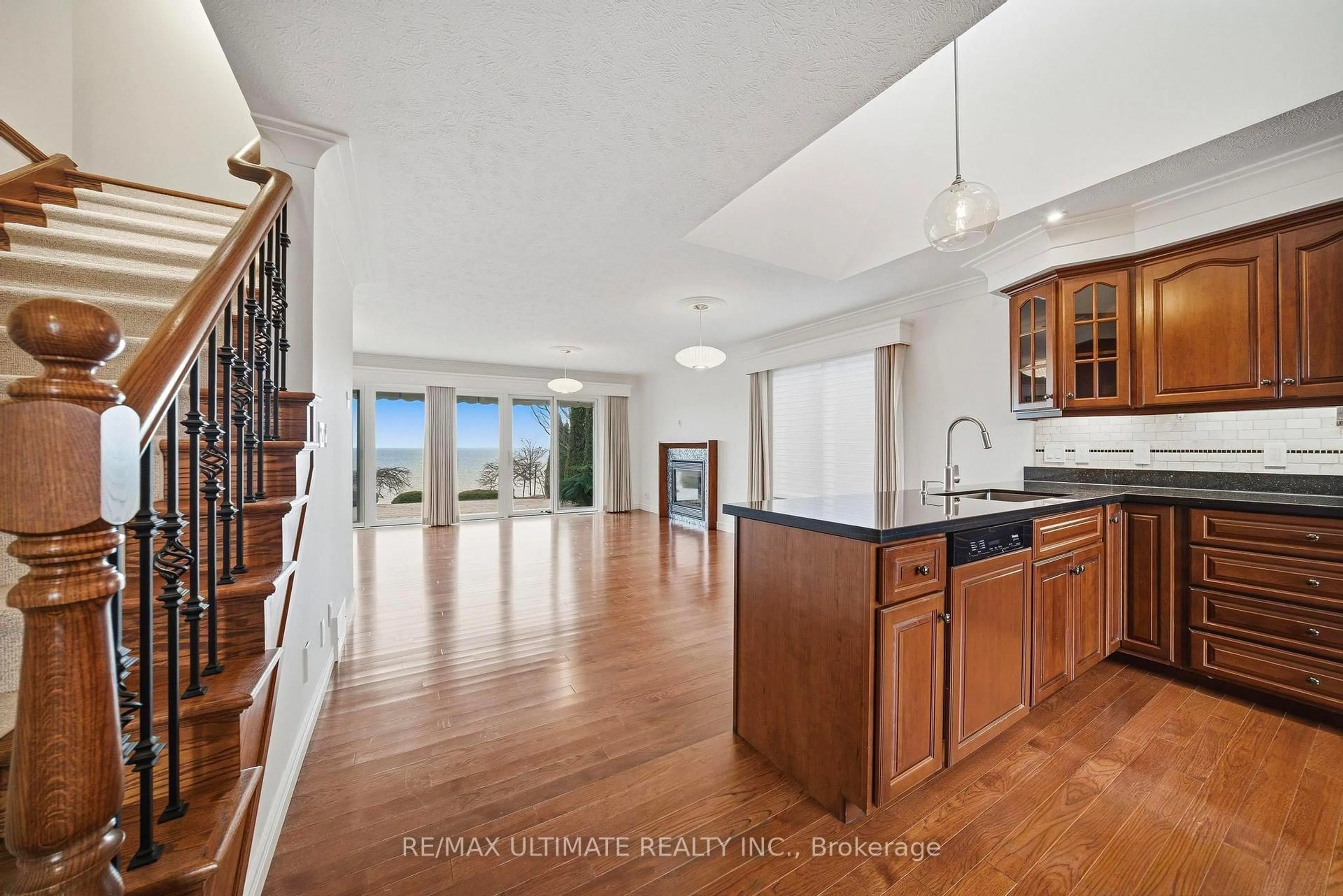 Open concept kitchen, unknown for 104 Brown St, Norfolk Ontario N0A 1N7