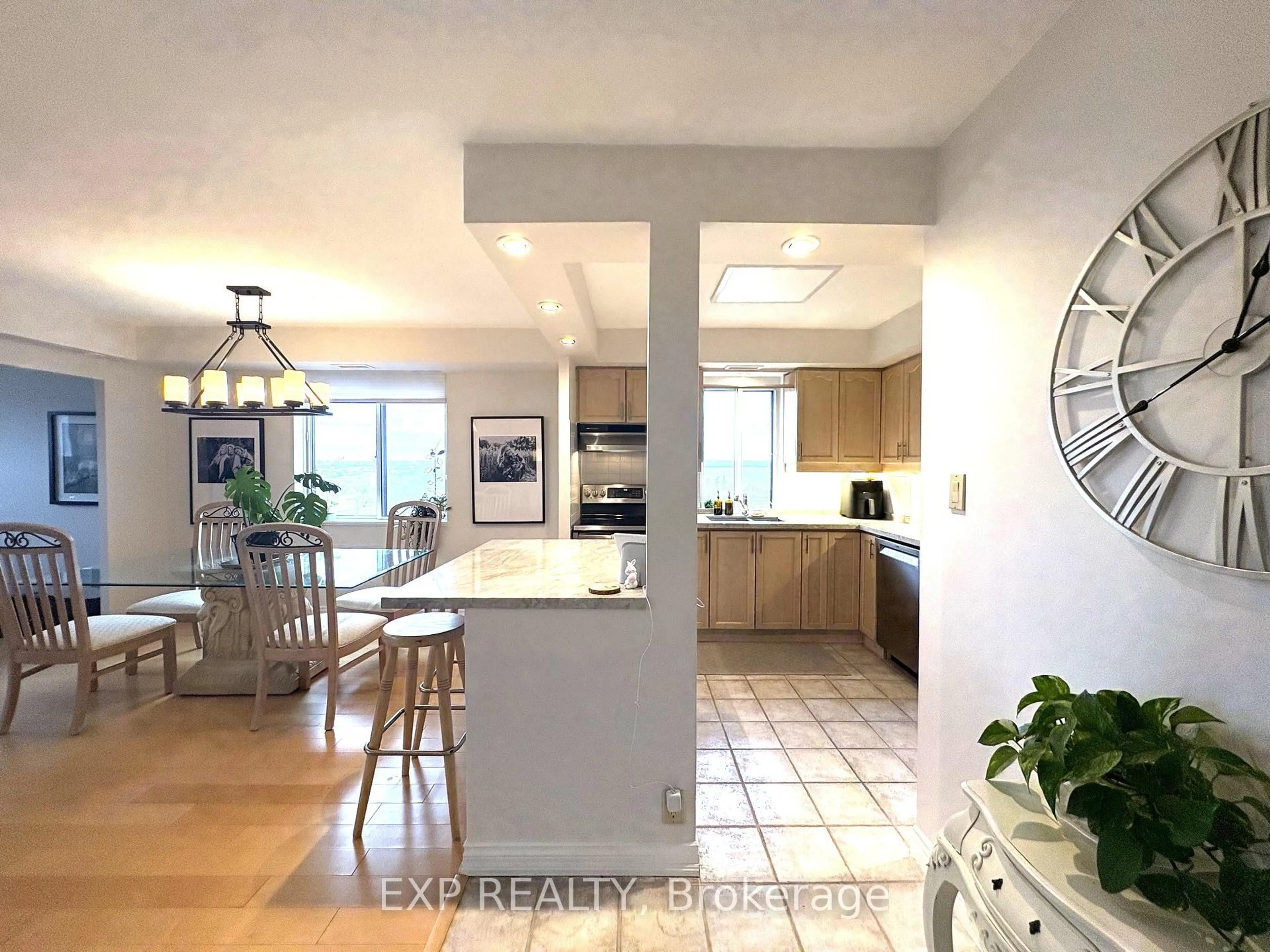 Open concept kitchen, ceramic/tile floor for 301 Frances Ave #1407, Hamilton Ontario L8E 3W6