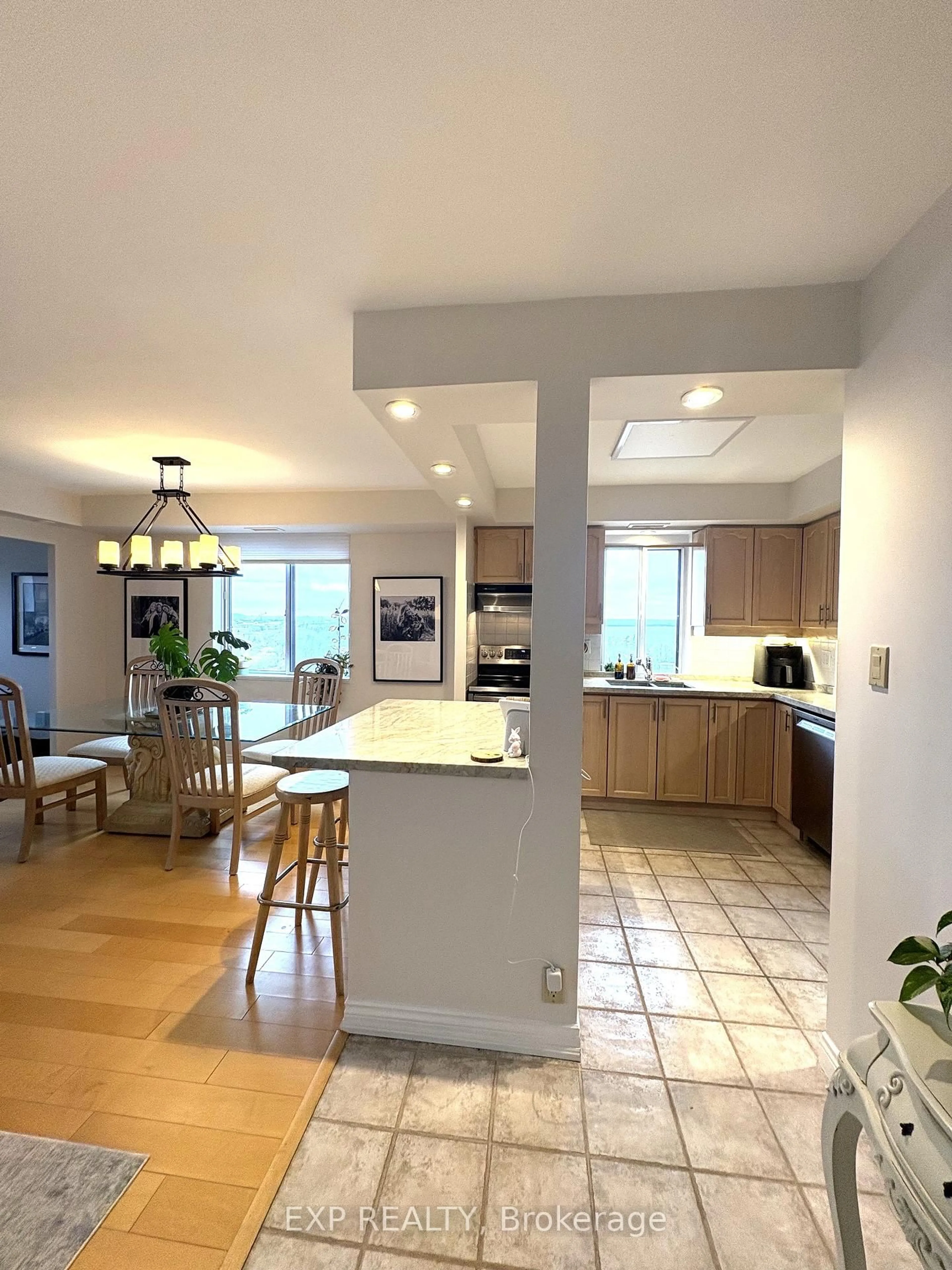 Open concept kitchen, ceramic/tile floor for 301 Frances Ave #1407, Hamilton Ontario L8E 3W6