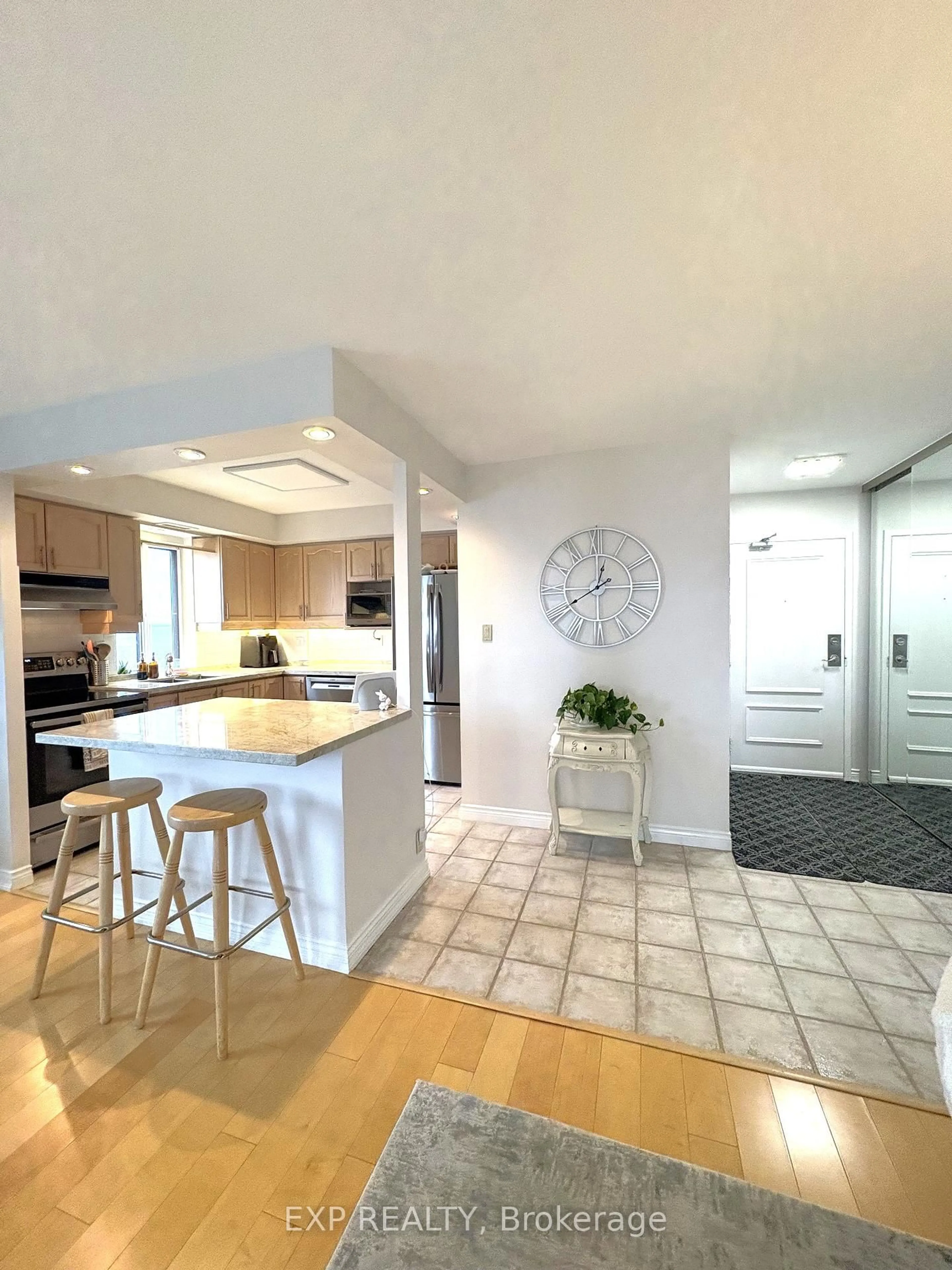 Open concept kitchen, ceramic/tile floor for 301 Frances Ave #1407, Hamilton Ontario L8E 3W6