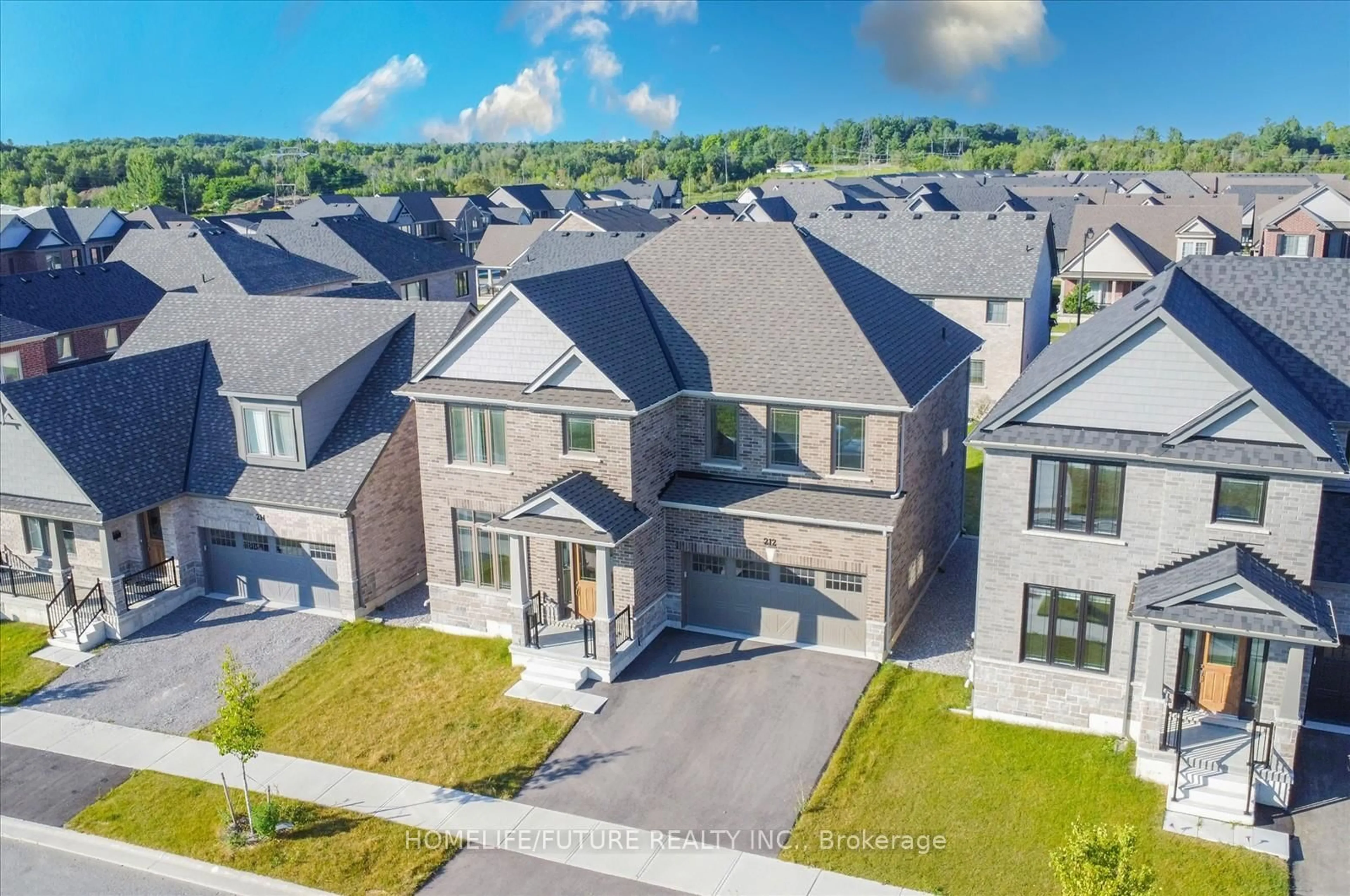 A pic from outside/outdoor area/front of a property/back of a property/a pic from drone, street for 212 Mallory Terr, Peterborough Ontario K9H 0C4