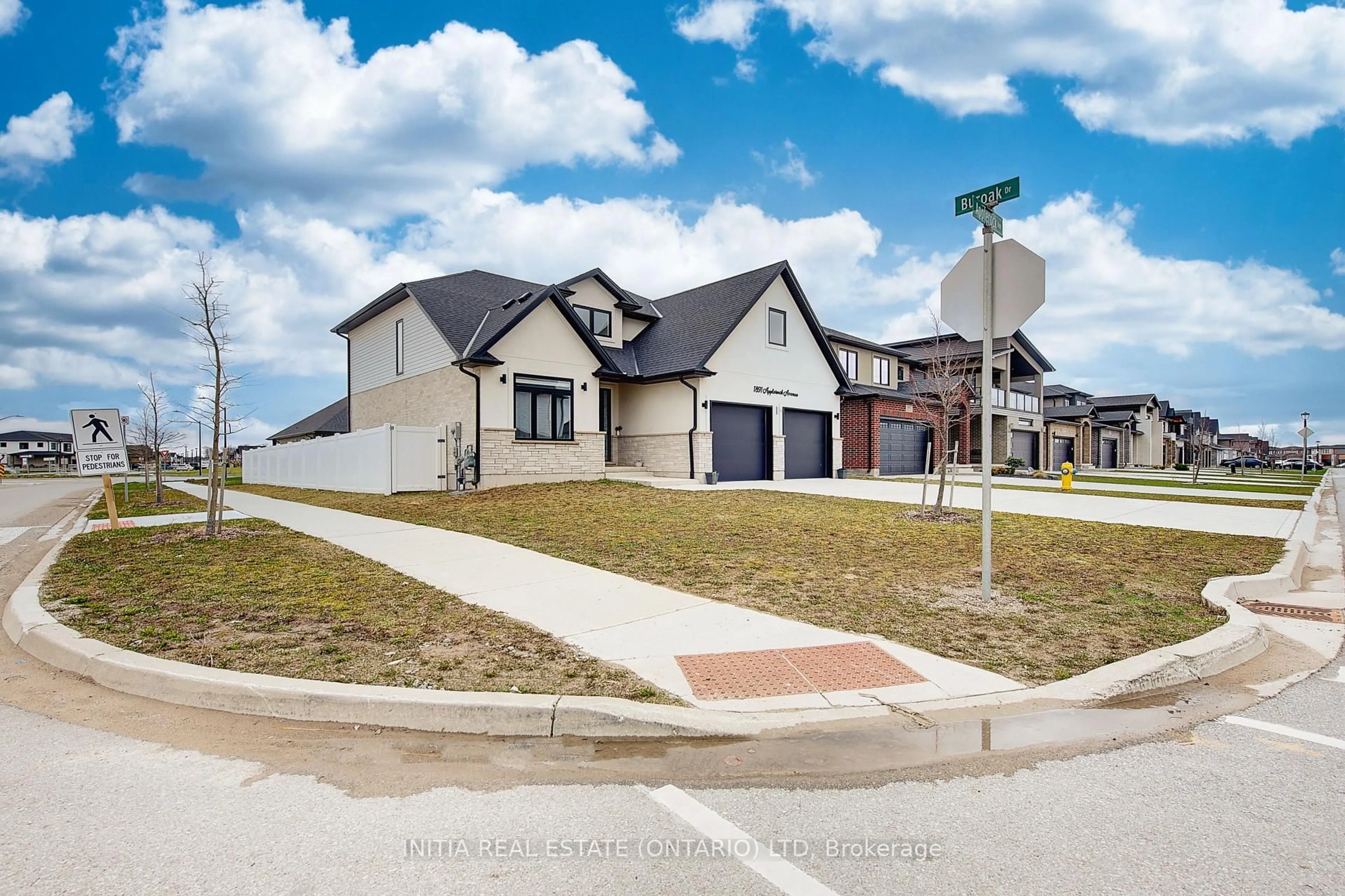 A pic from outside/outdoor area/front of a property/back of a property/a pic from drone, street for 1891 Applerock Ave, London North Ontario N6G 2V8