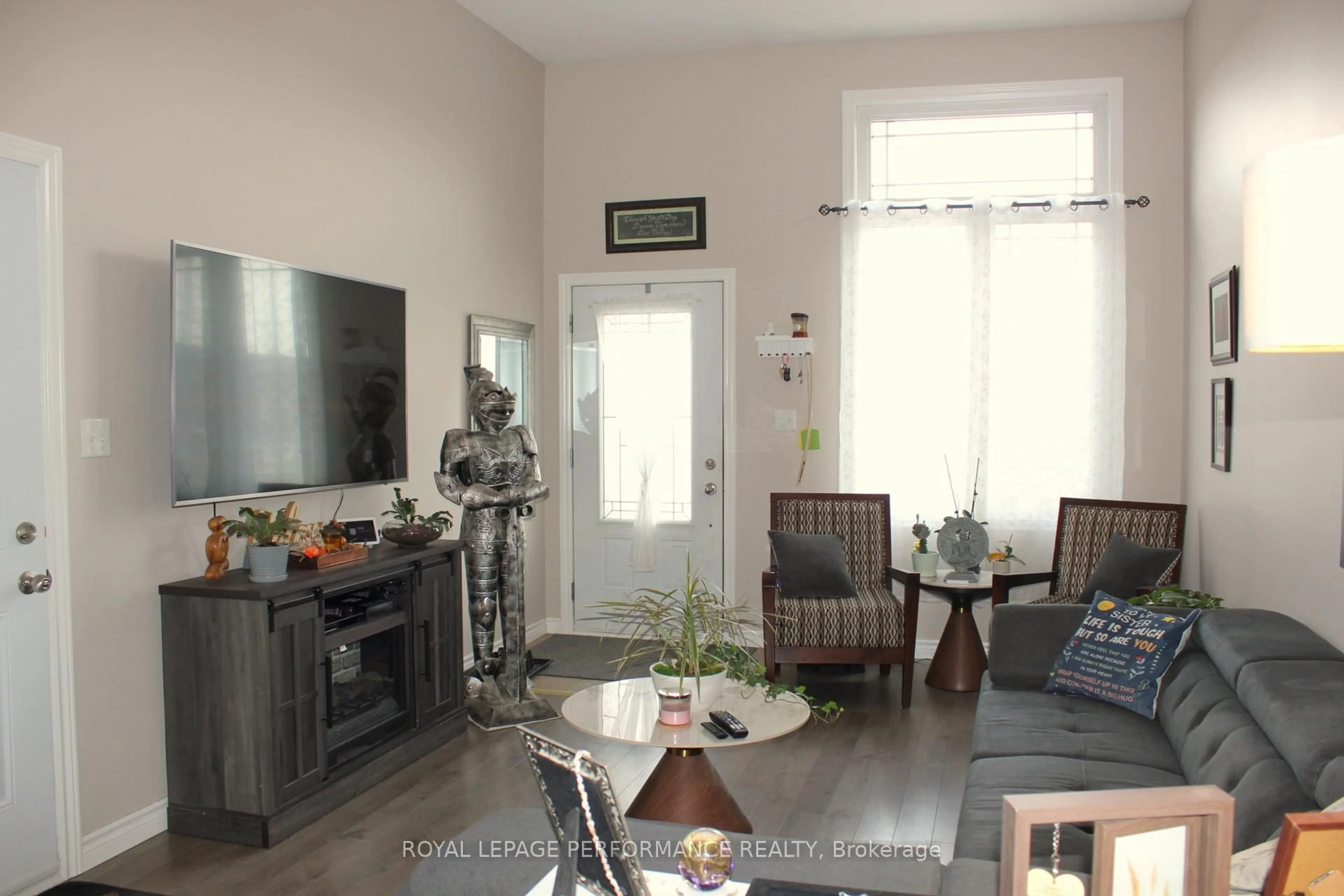 Living room with furniture, unknown for 290 Glen Nora Dr, Cornwall Ontario K6H 0A8