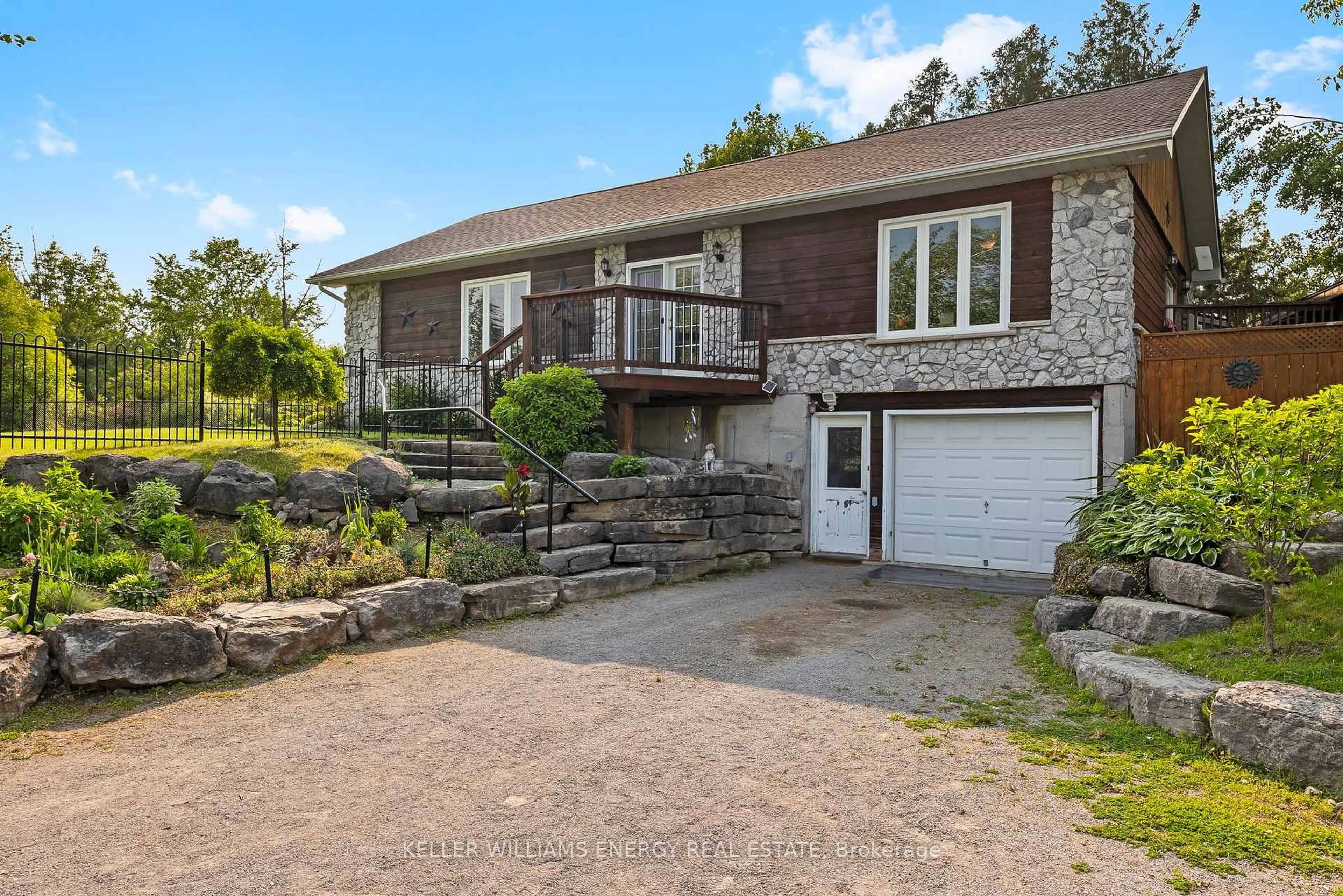 Unknown for 4070 Hwy 28, Selwyn Ontario K0L 2H0