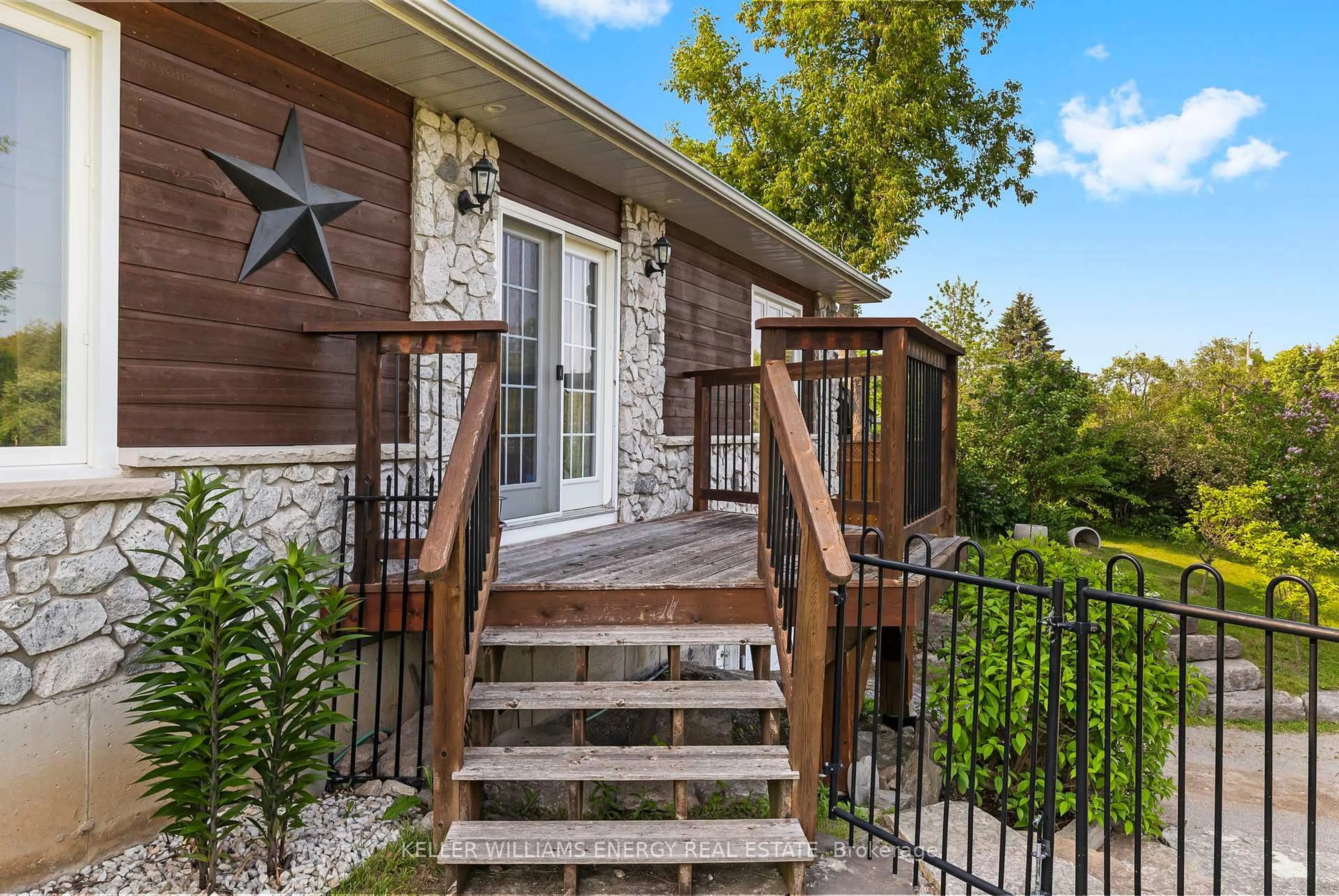 Unknown for 4070 Hwy 28, Selwyn Ontario K0L 2H0