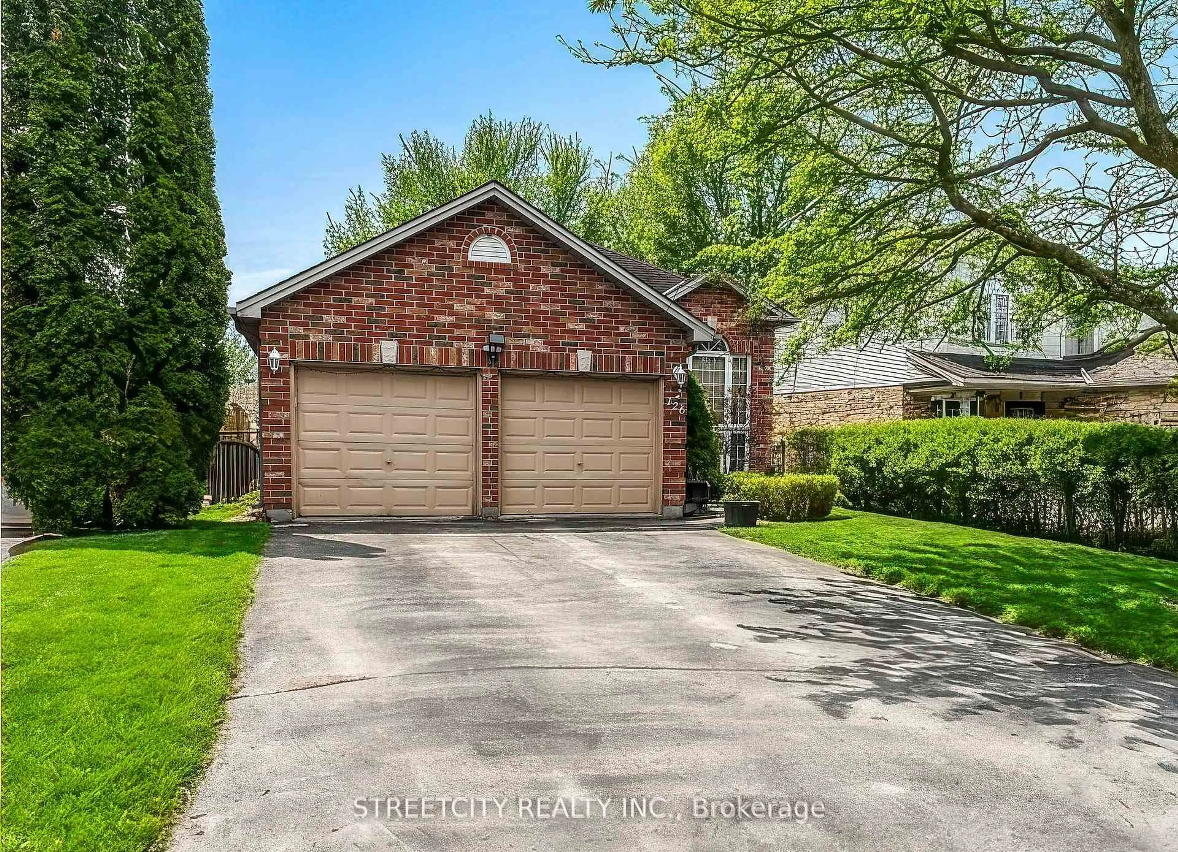 Home with brick exterior material, street for 126 Meadowridge Rd, London North Ontario N6H 5N6