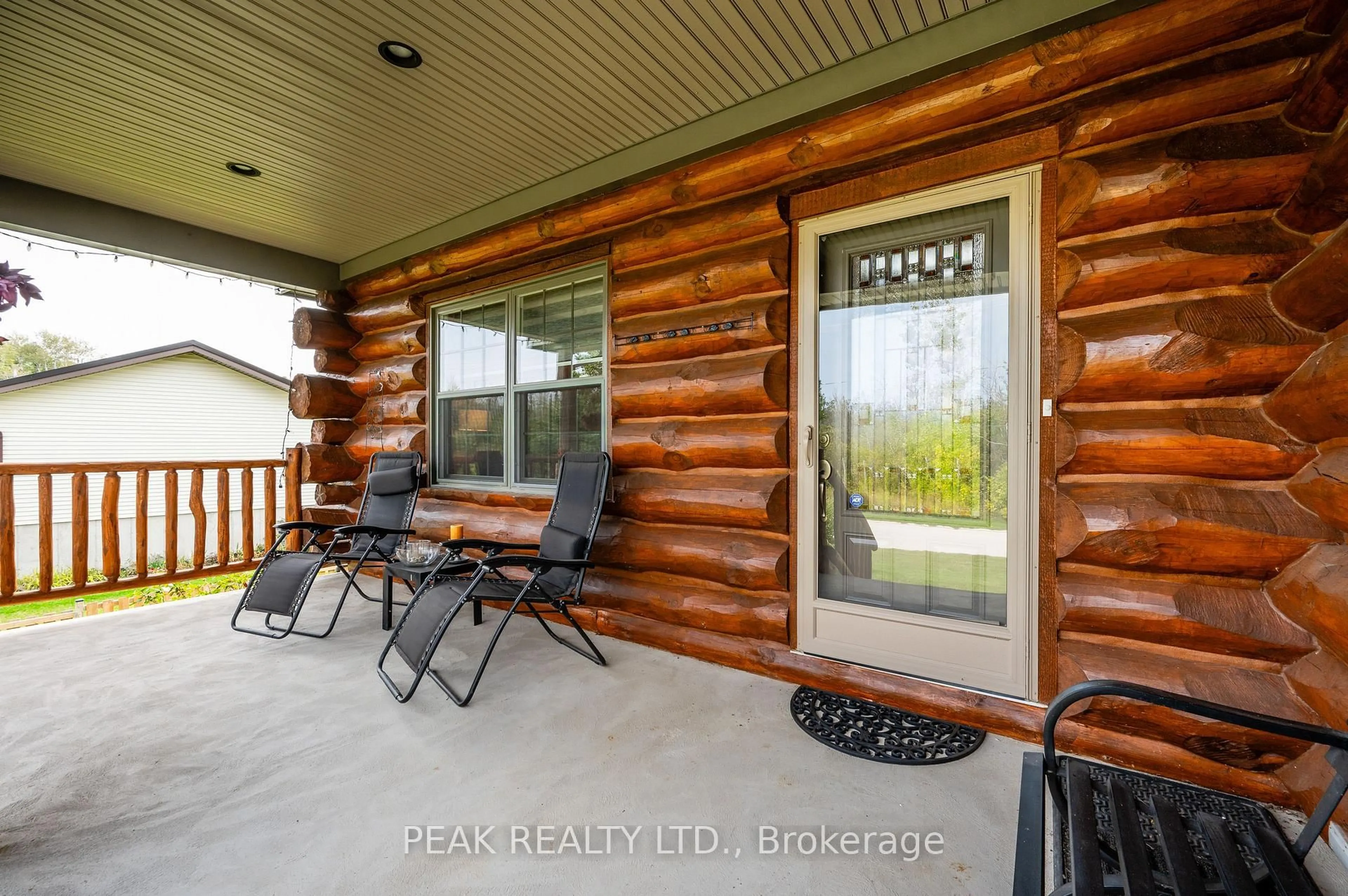 Patio, water/lake/river/ocean view for 171 Gosford St, Saugeen Shores Ontario N0H 2L0