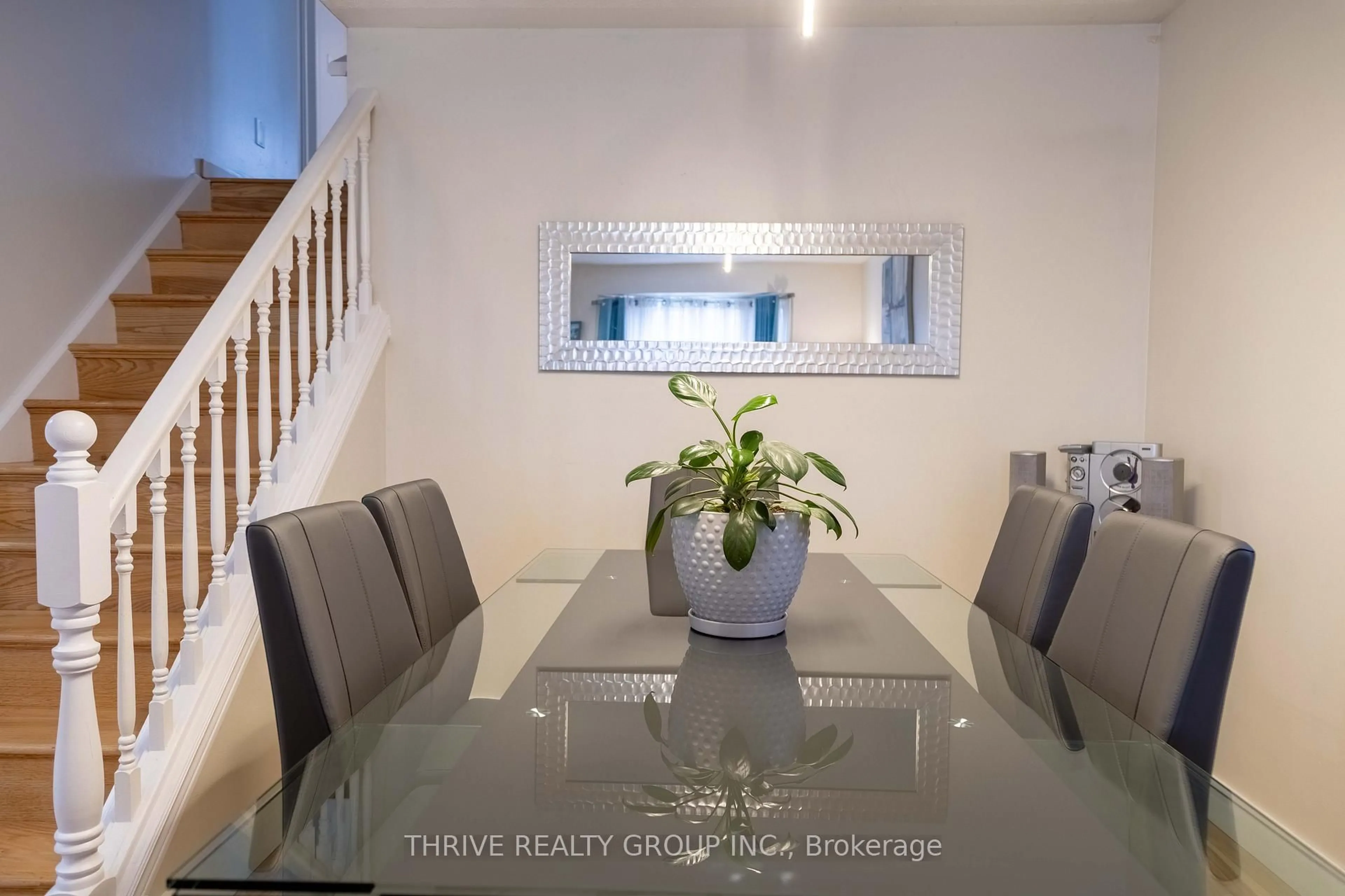 Dining room, unknown for 180 Clara Cres, London South Ontario N6E 3H2