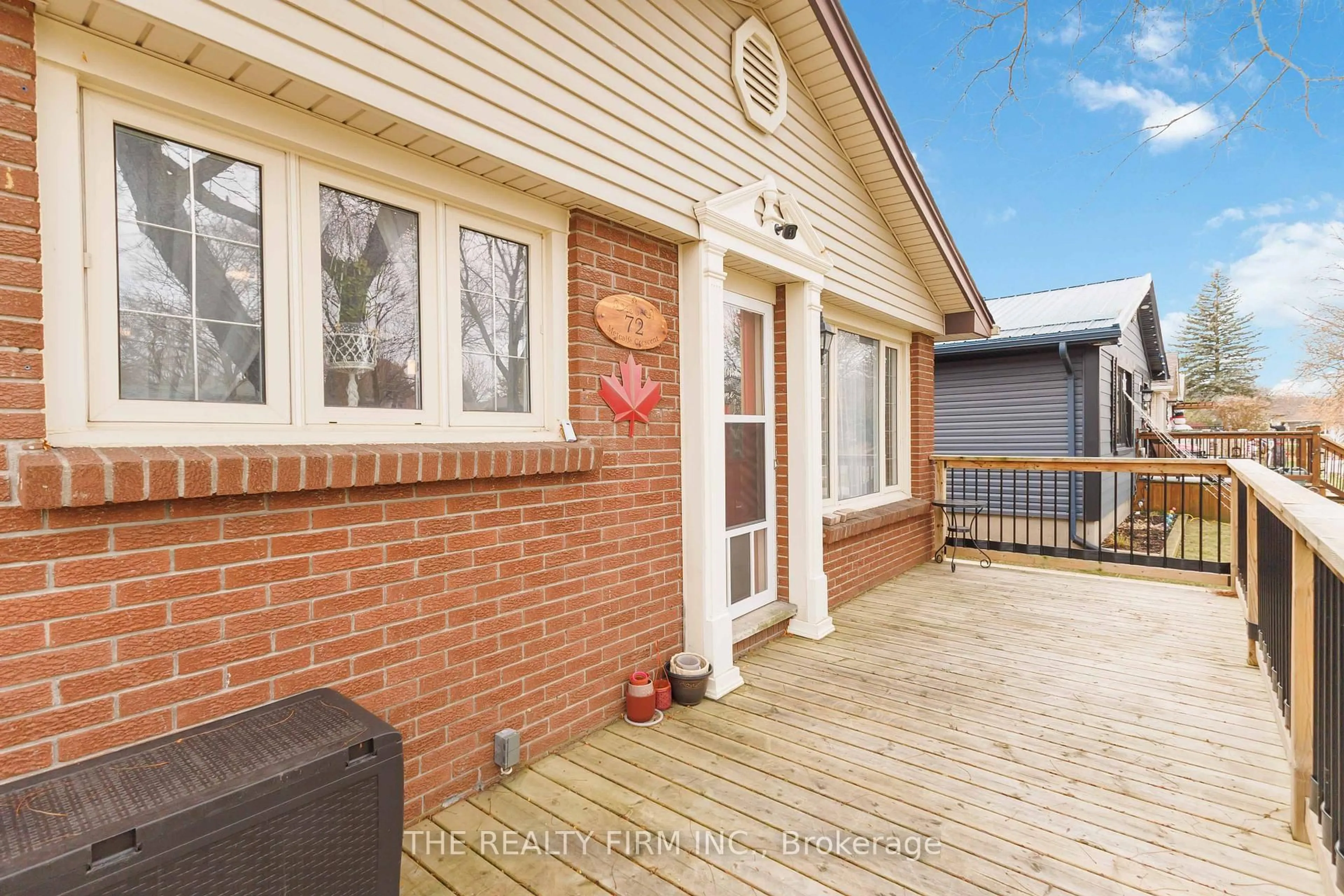 Home with brick exterior material, street for 72 Metcalfe Cres, London South Ontario N6E 1H9