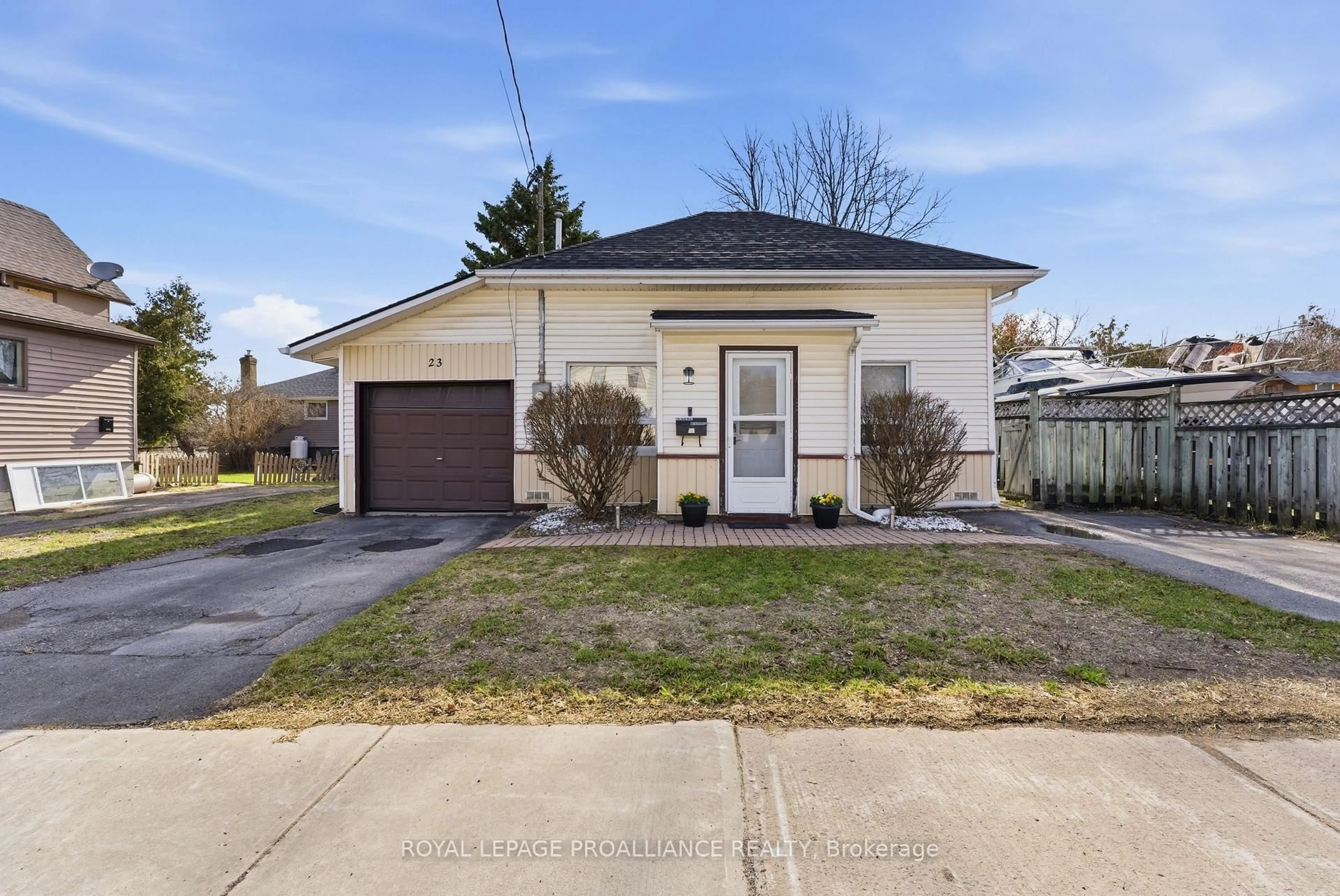 Unknown for 23 Guelph St, Quinte West Ontario K8V 4G2