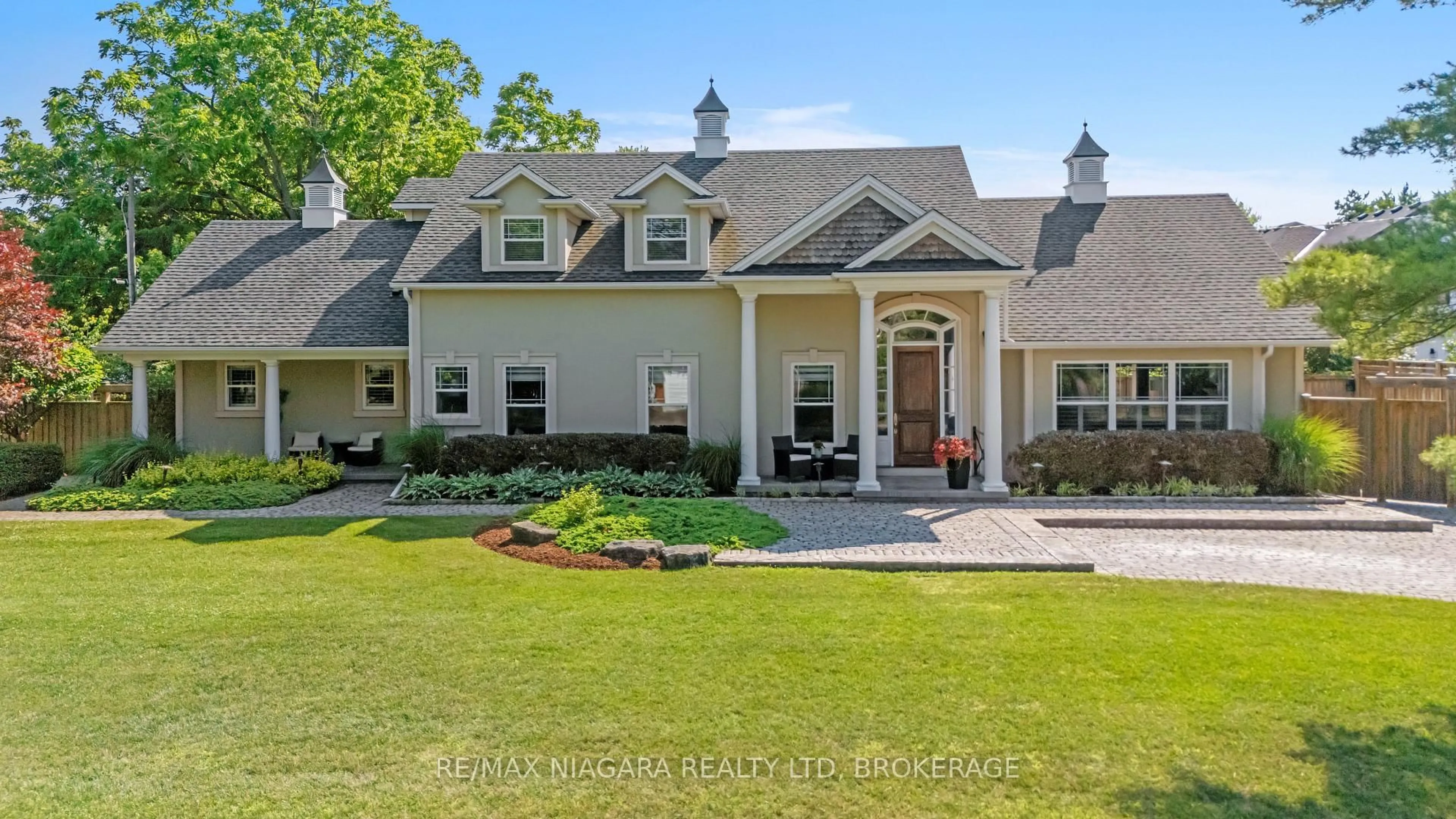 Unknown for 1 Graham Ave, St. Catharines Ontario L2N 5L1