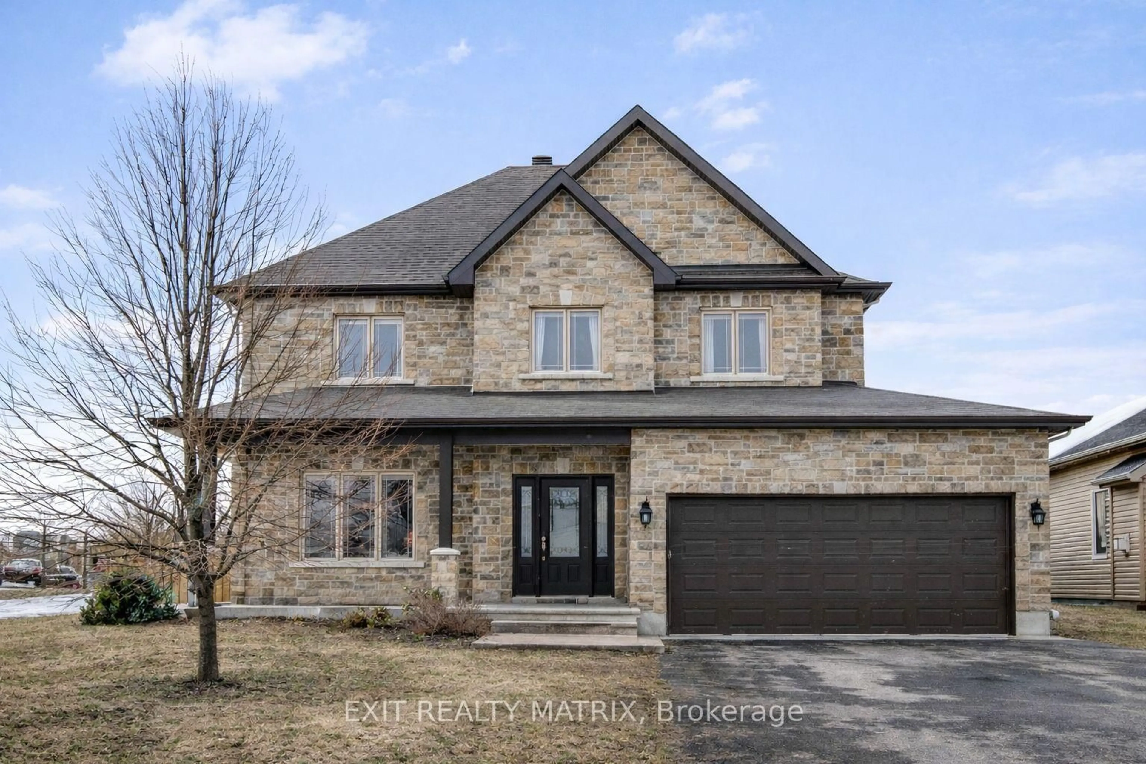Home with brick exterior material, street for 301 Colmar St, Russell Ontario K0A 1W0
