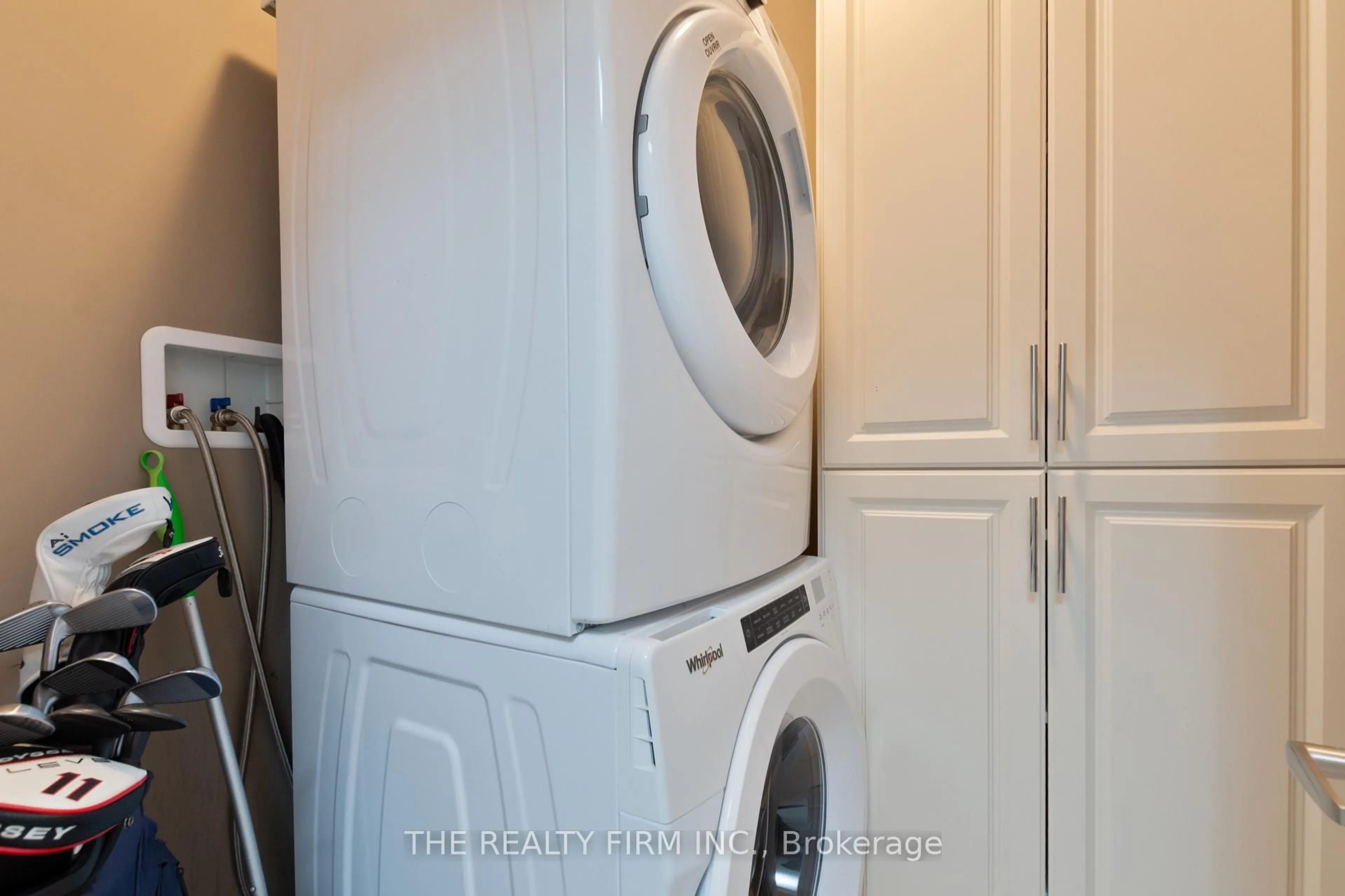 Laundry room for 240 Villagewalk Blvd #1011, London North Ontario N6G 0P6