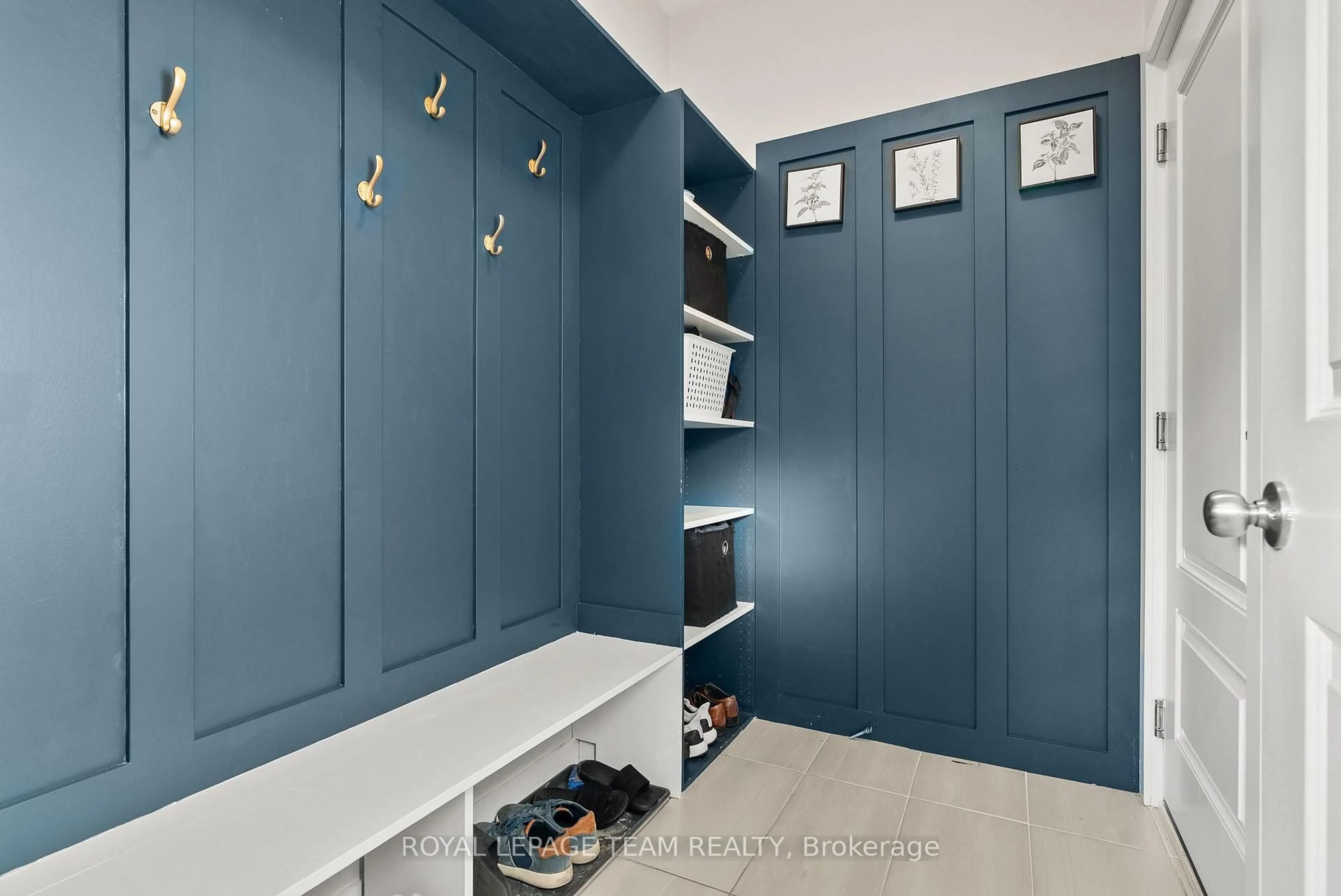 Unknown for 846 Sendero Way, Ottawa Ontario K2S 2W9