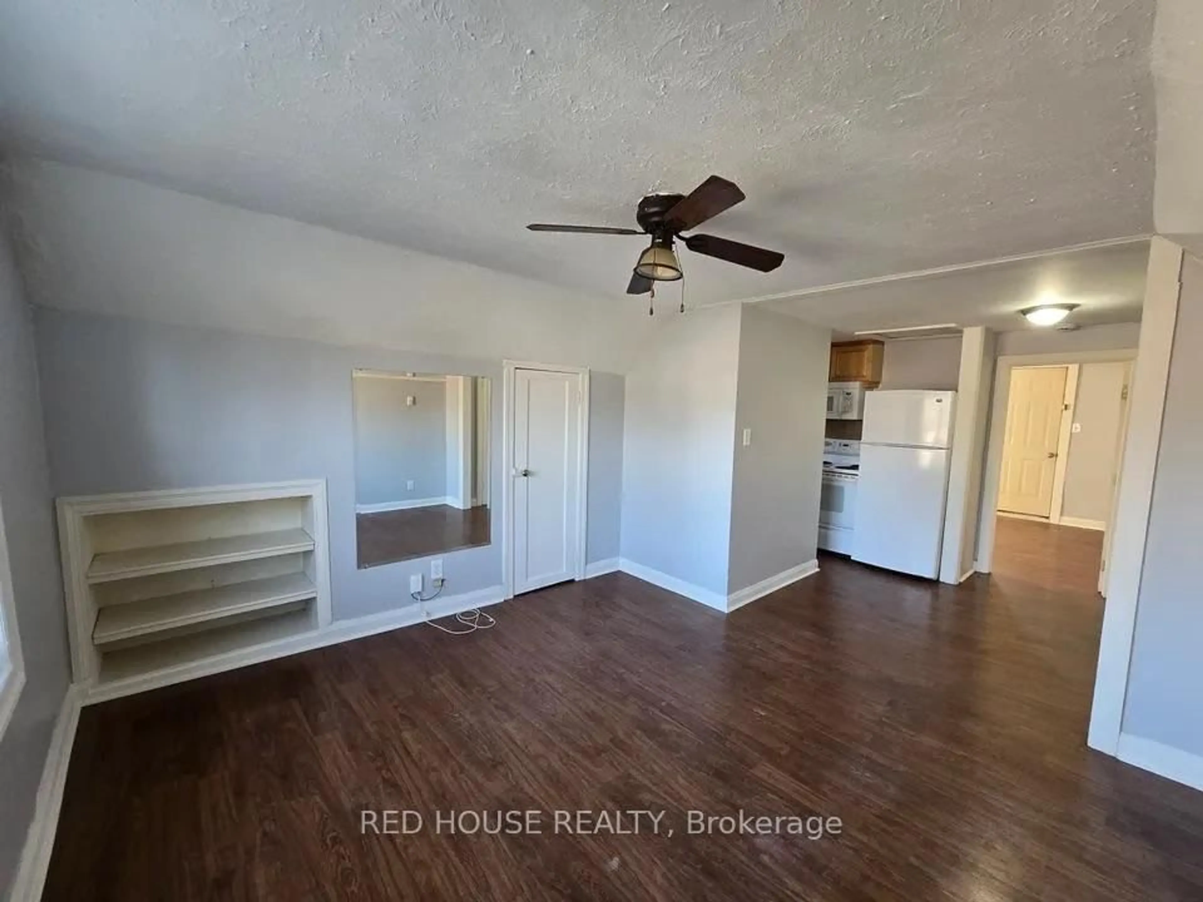 A pic of a room for 1306 Monaghan Rd, Peterborough Ontario K9J 5M1