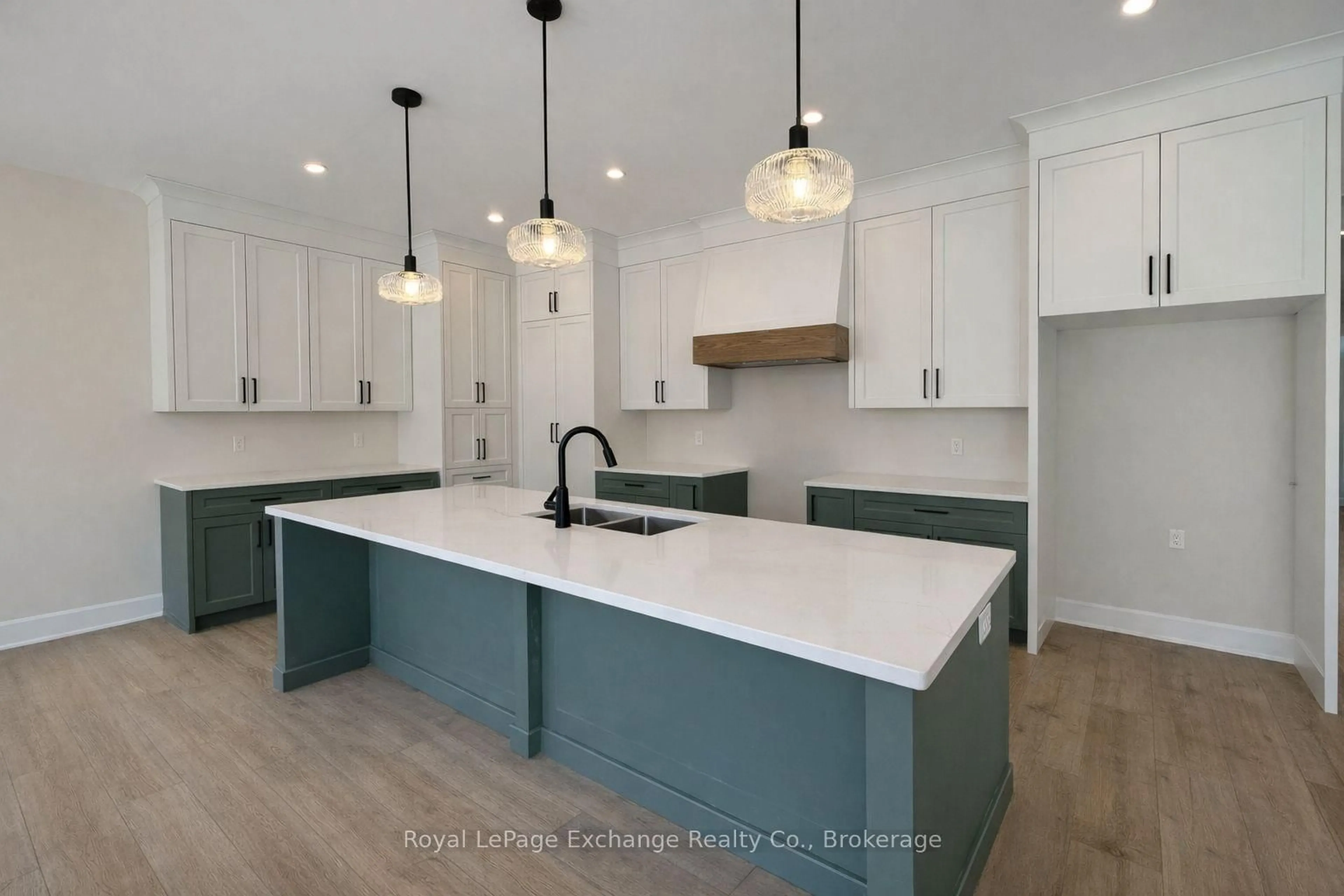 Open concept kitchen, unknown for 43 Mercedes Cres, Kincardine Ontario N2Z 1G8
