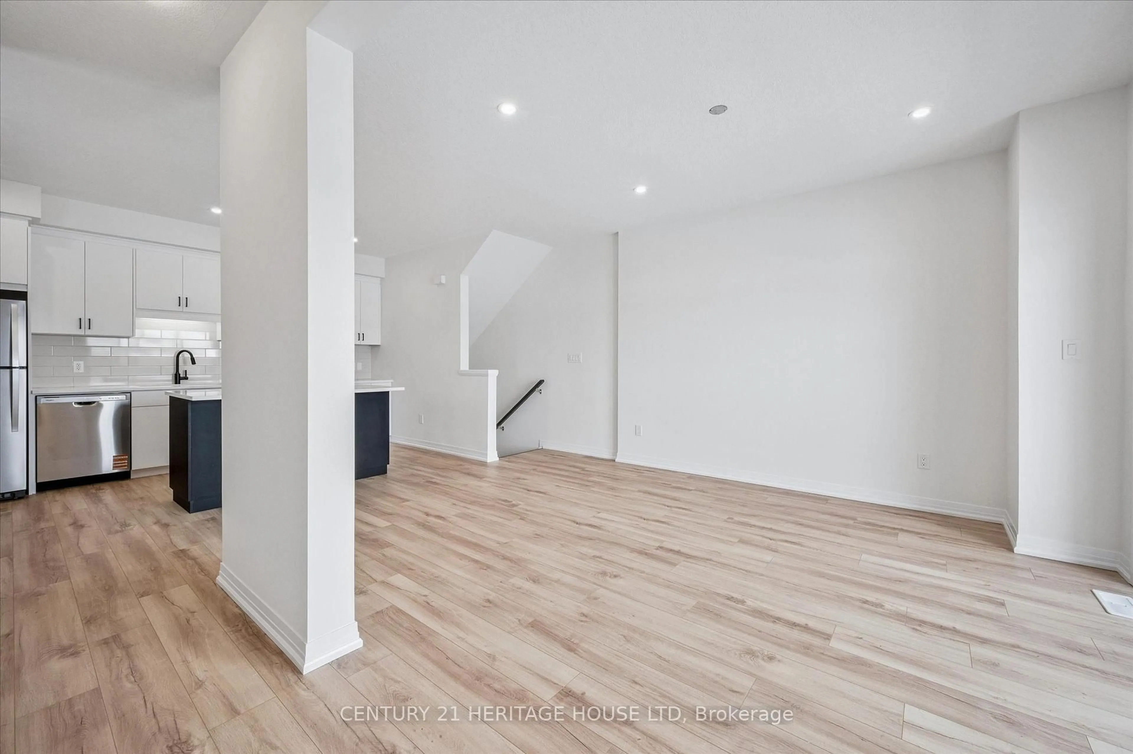 Unknown for 525 Erinbrook Dr #C061, Kitchener Ontario N2E 0L4