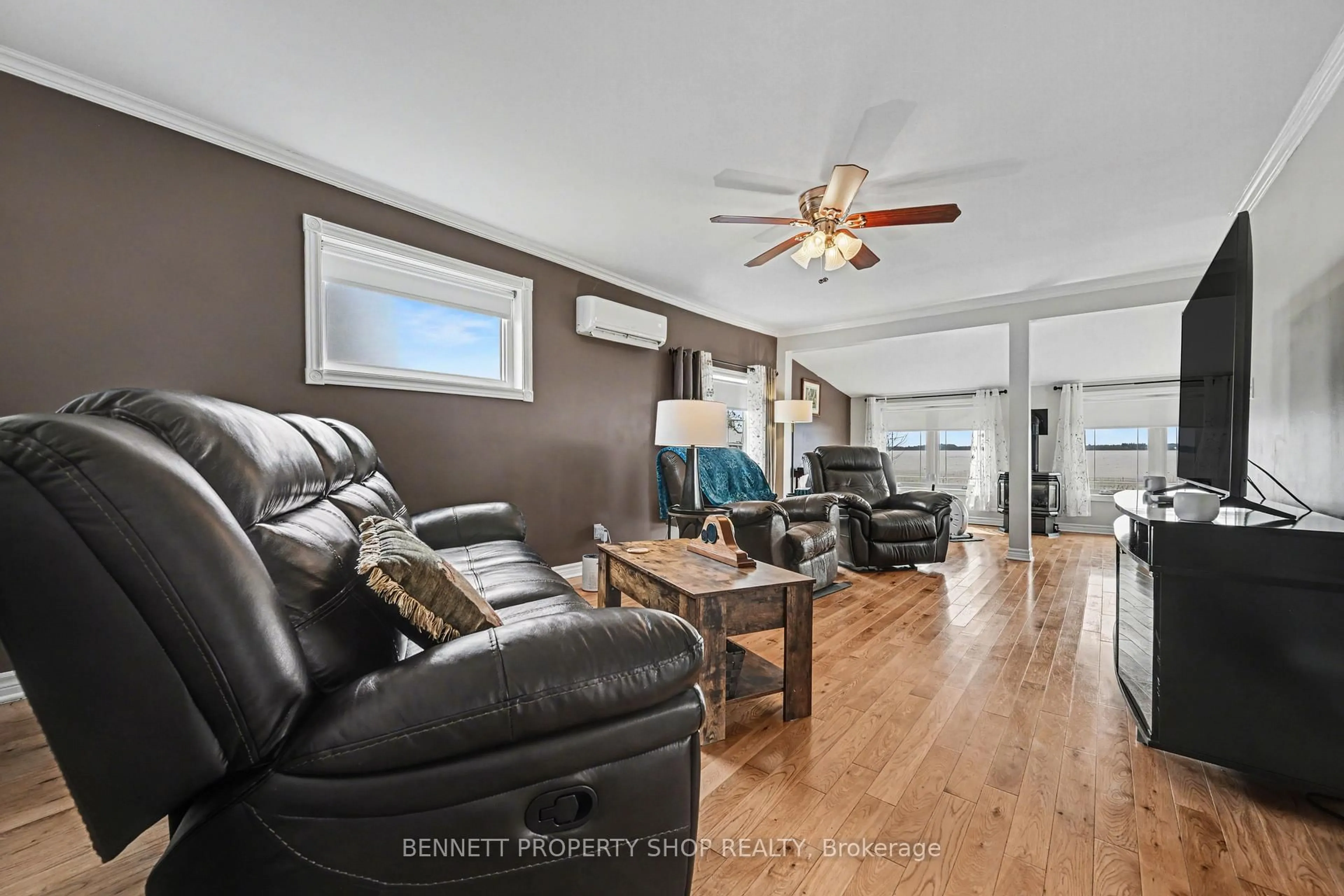 Living room with furniture, unknown for 143 Rathwell Shore Rd, Carleton Place Ontario K7C 4L4