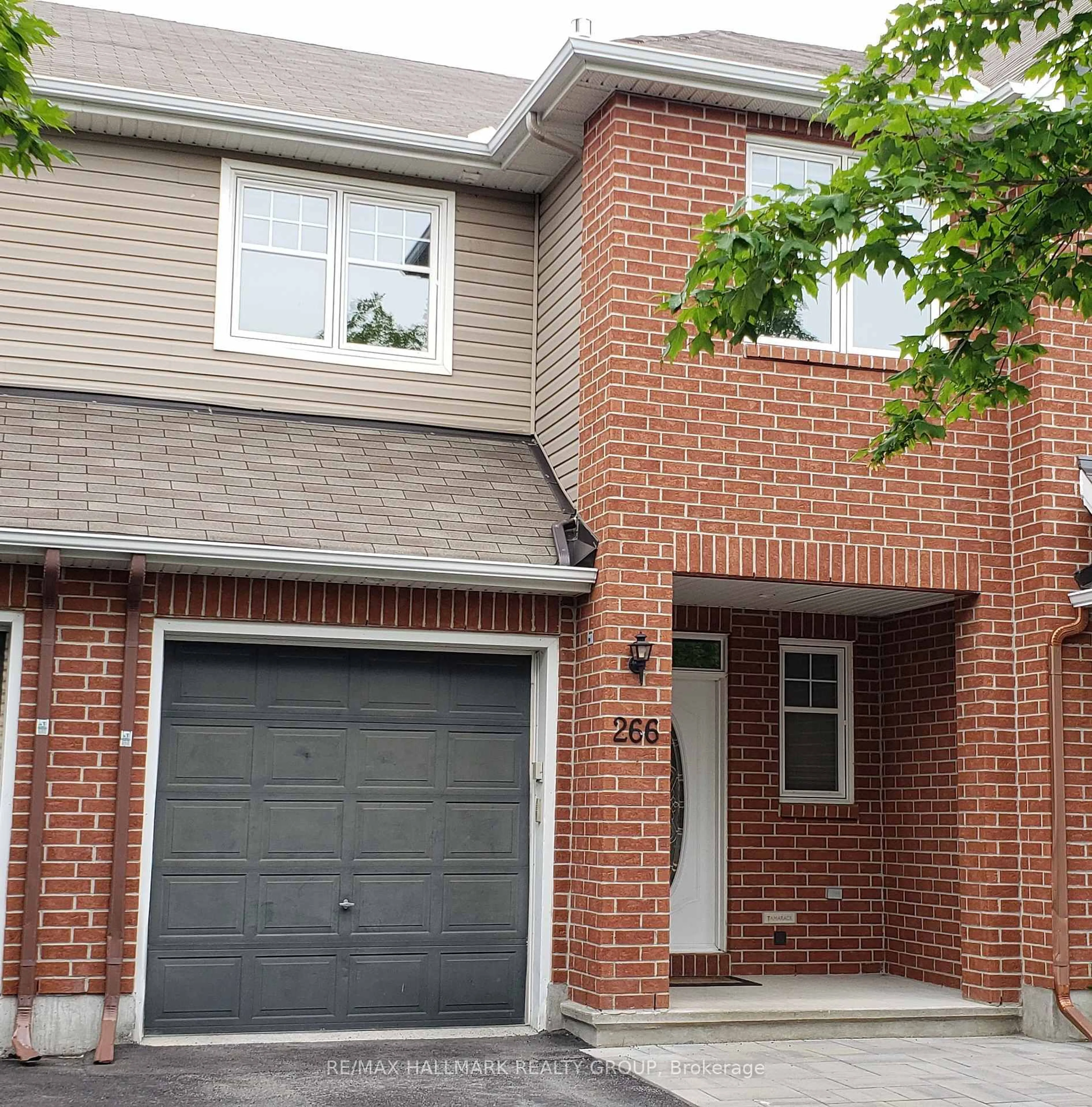 Home with brick exterior material, street for 266 Horseshoe Cres, Ottawa Ontario K2S 0B7