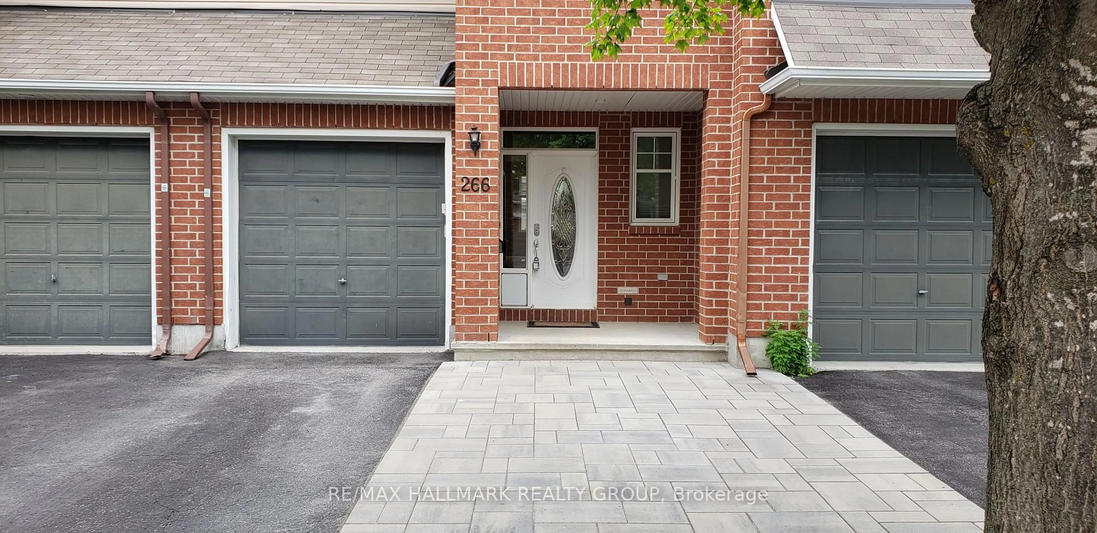 Home with brick exterior material, street for 266 Horseshoe Cres, Ottawa Ontario K2S 0B7
