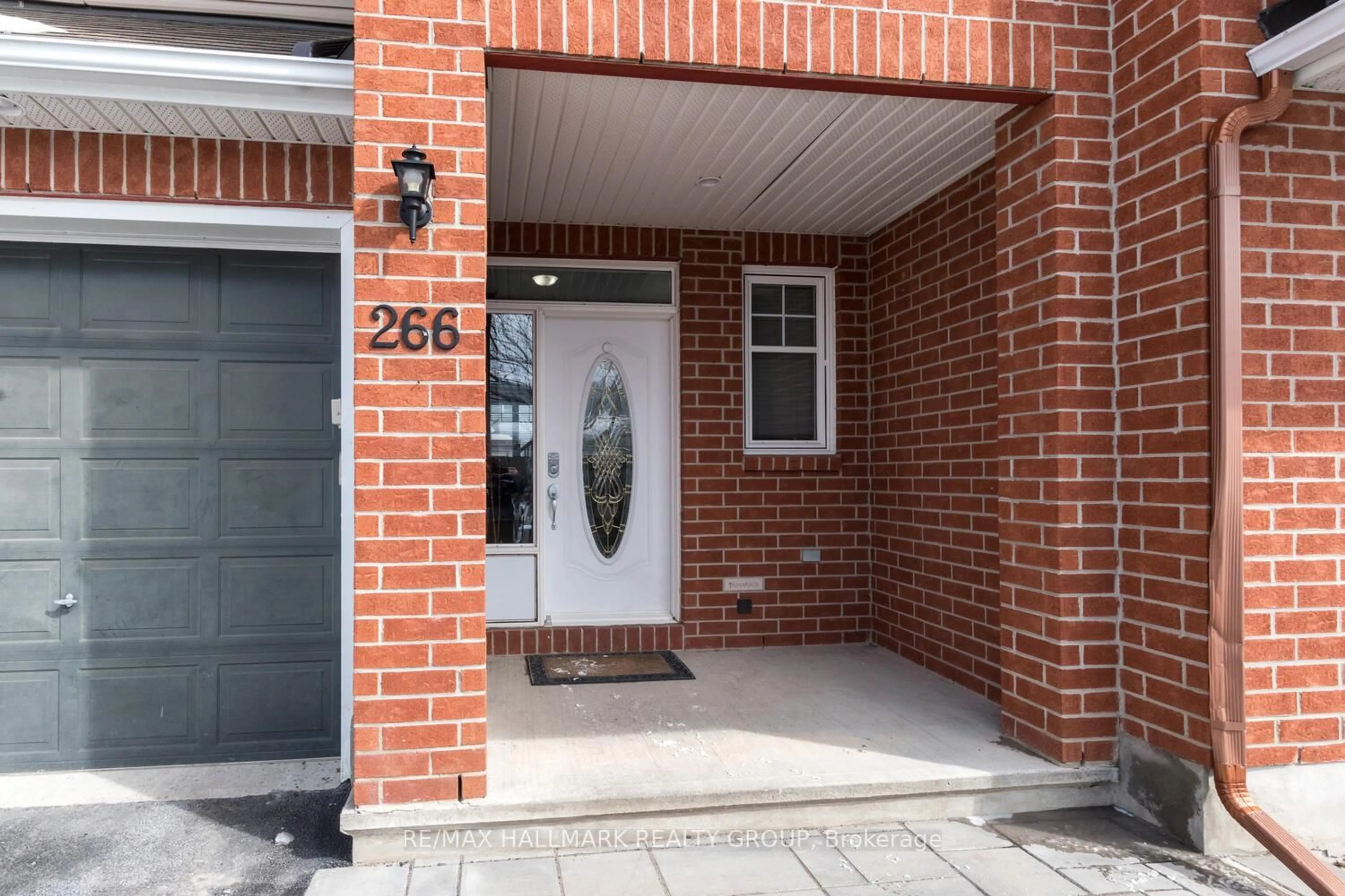 Home with brick exterior material, street for 266 Horseshoe Cres, Ottawa Ontario K2S 0B7