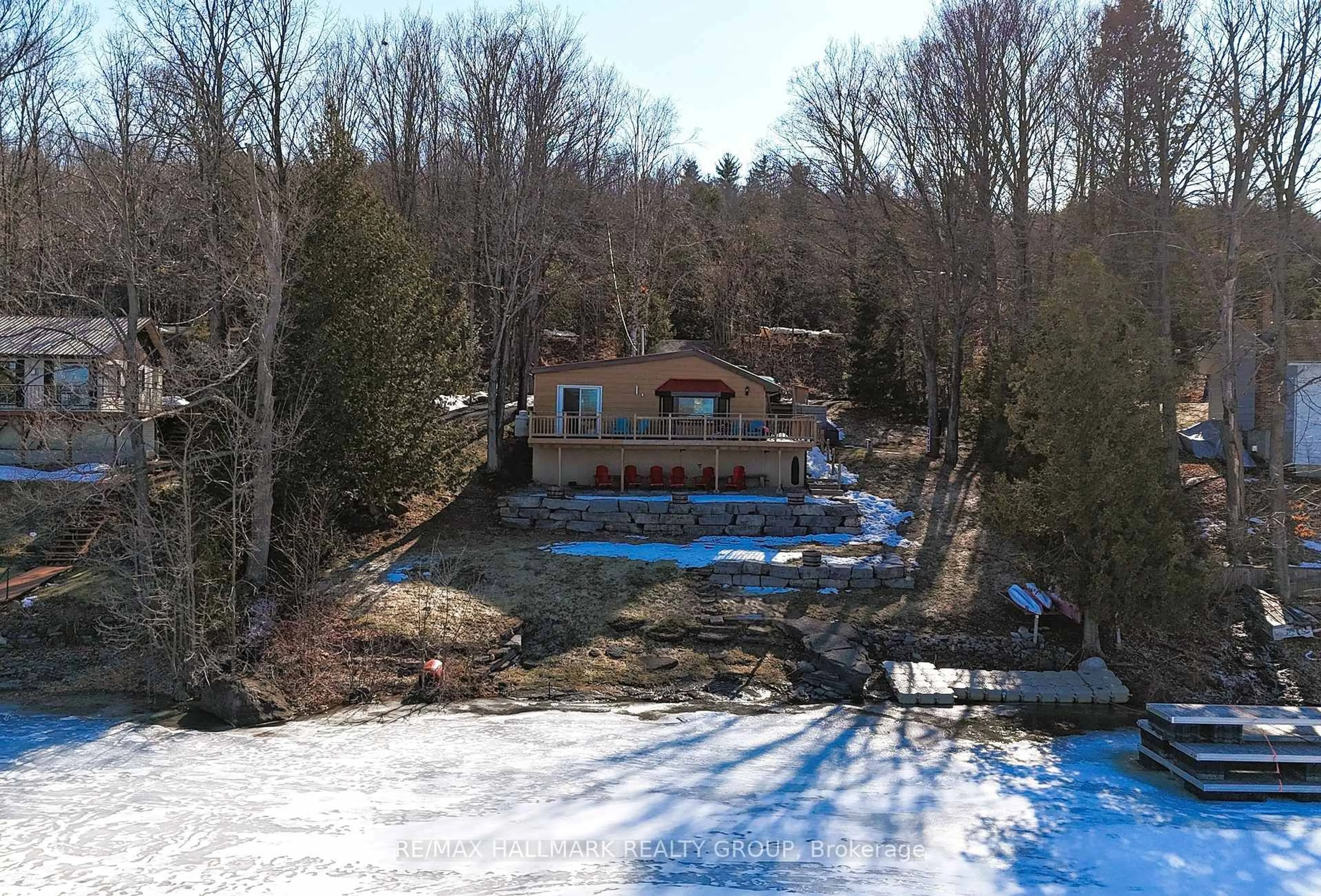 A pic from outside/outdoor area/front of a property/back of a property/a pic from drone, water/lake/river/ocean view for 4614 Northwood Dr, Ottawa Ontario K0A 3M0
