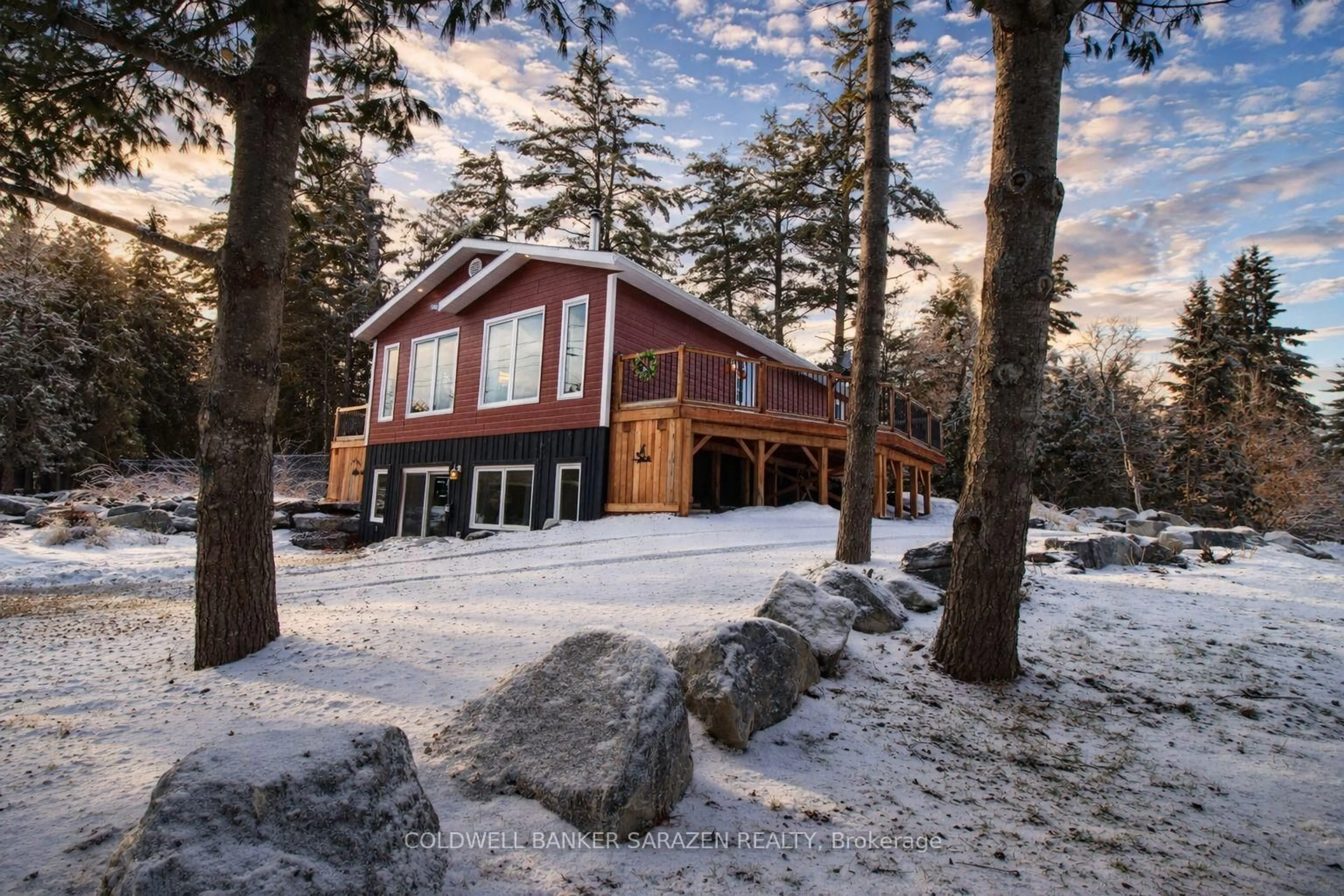 A pic from outside/outdoor area/front of a property/back of a property/a pic from drone, unknown for 2981 White Lake Rd, White Lake Ontario K0A 3L0